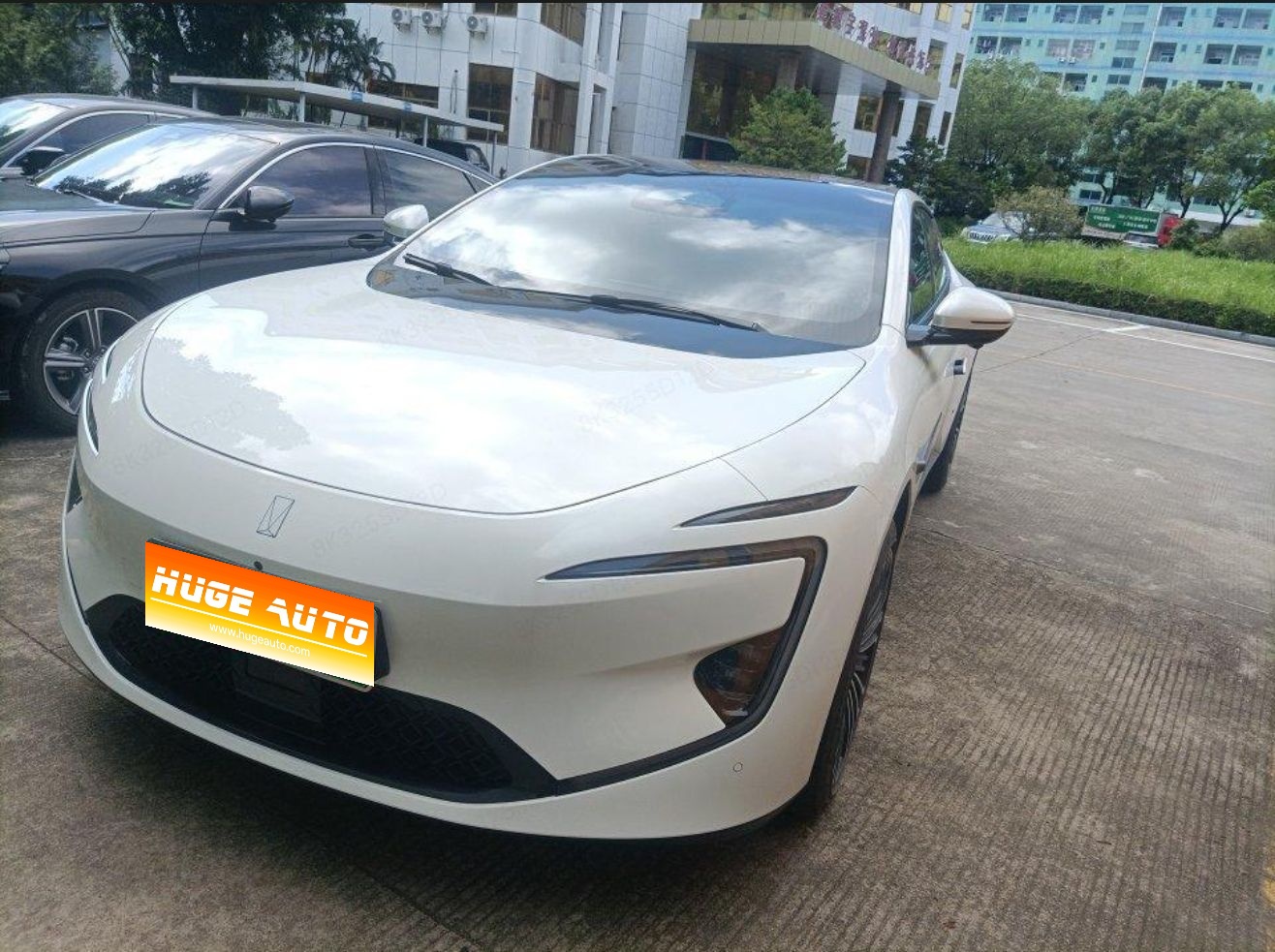 MY2025 AVATR 12 Facelift Ultra REEV