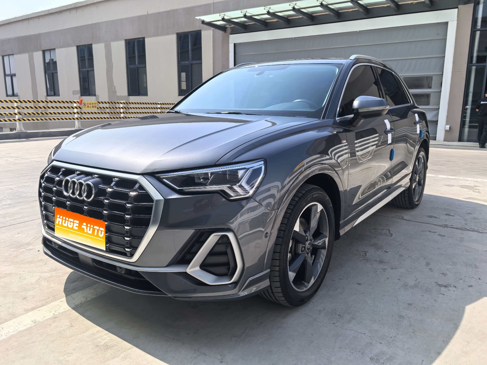 MY2022 Audi Q3 35 TFSI Fashion Dynamic Version