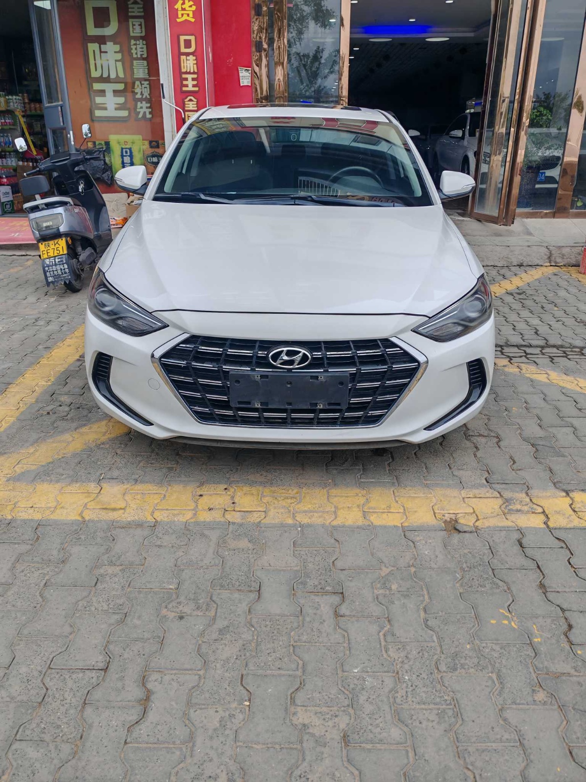 MY2019 Elantra 1.5L CVT Intelligent Elite Version 