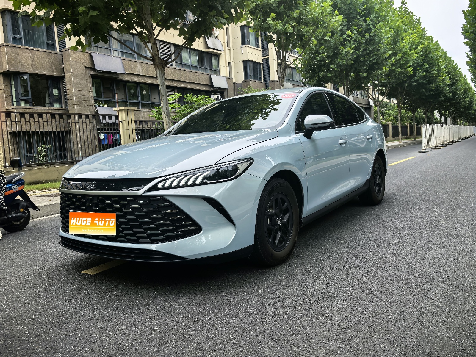 MY2025 Qin PLUS DM-i i-Drive 55KM Lead
