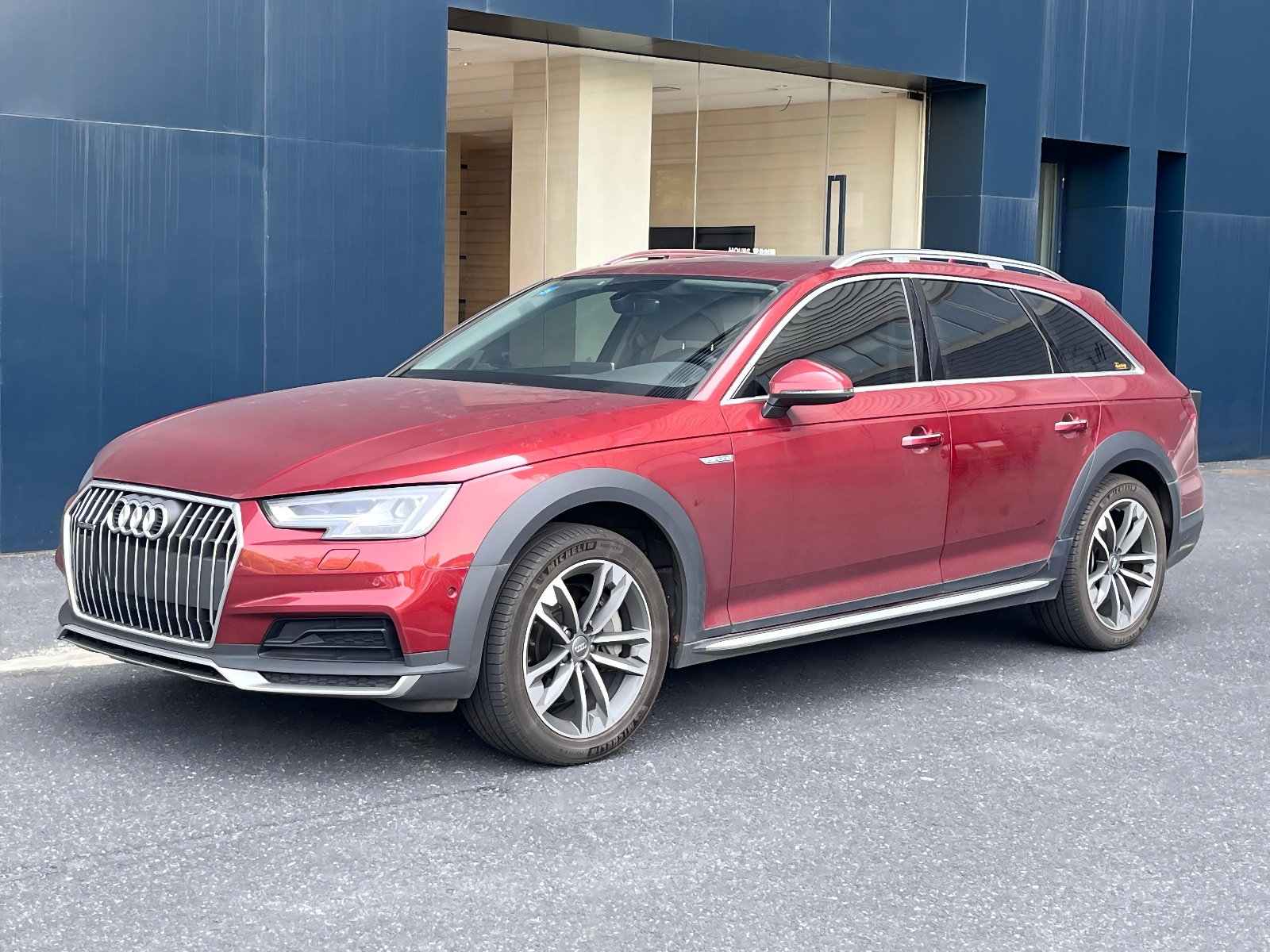 MY2017 Audi A4(Imported) 45 TFSI allroad quattro Sport Version 