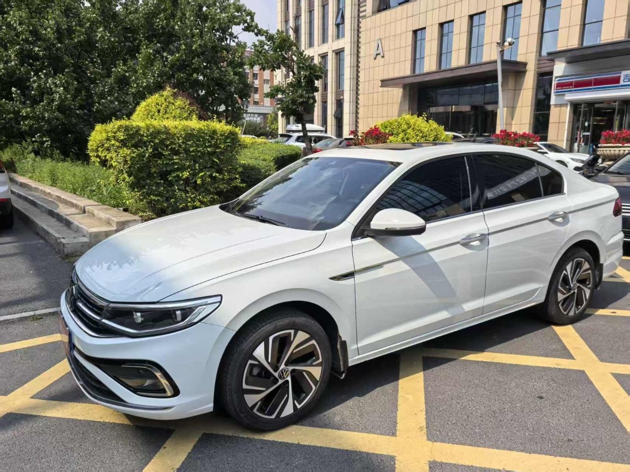 2023款 宝来 280TSI DSG尊行版