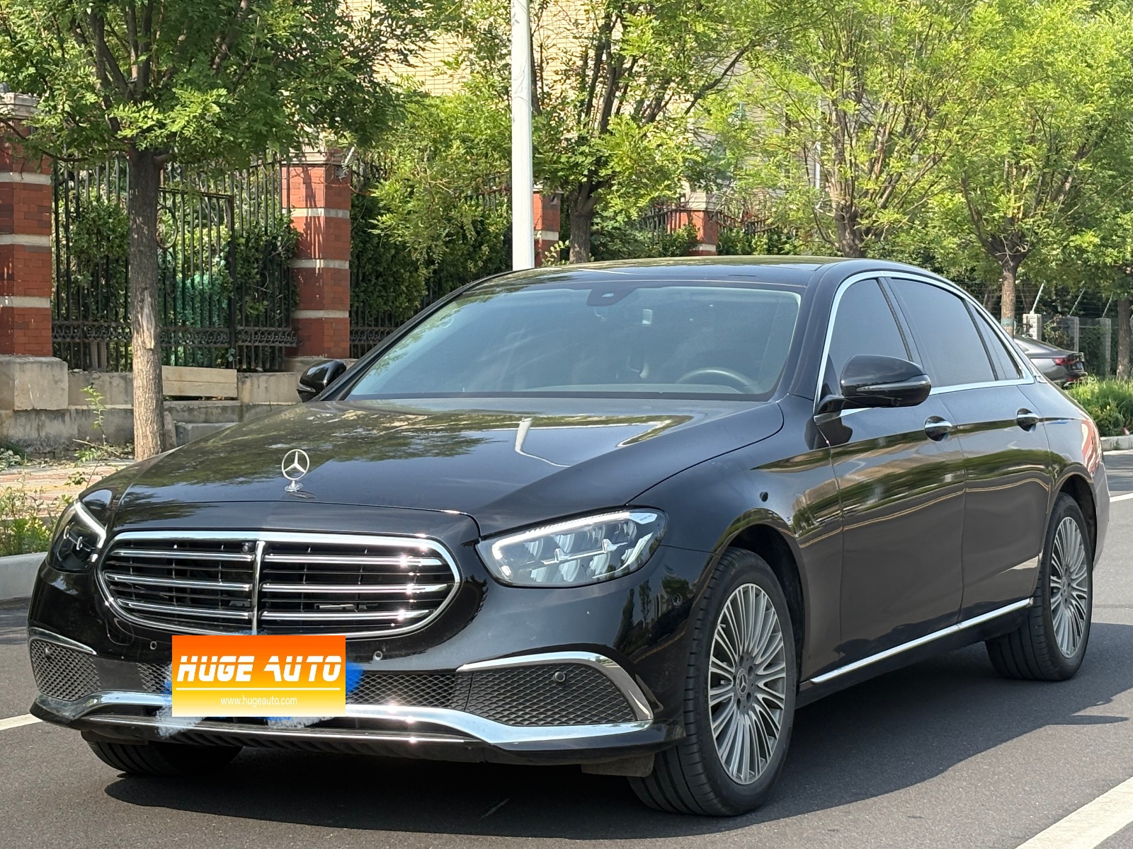 2023款 奔驰E级 改款 E 300 L 豪华型