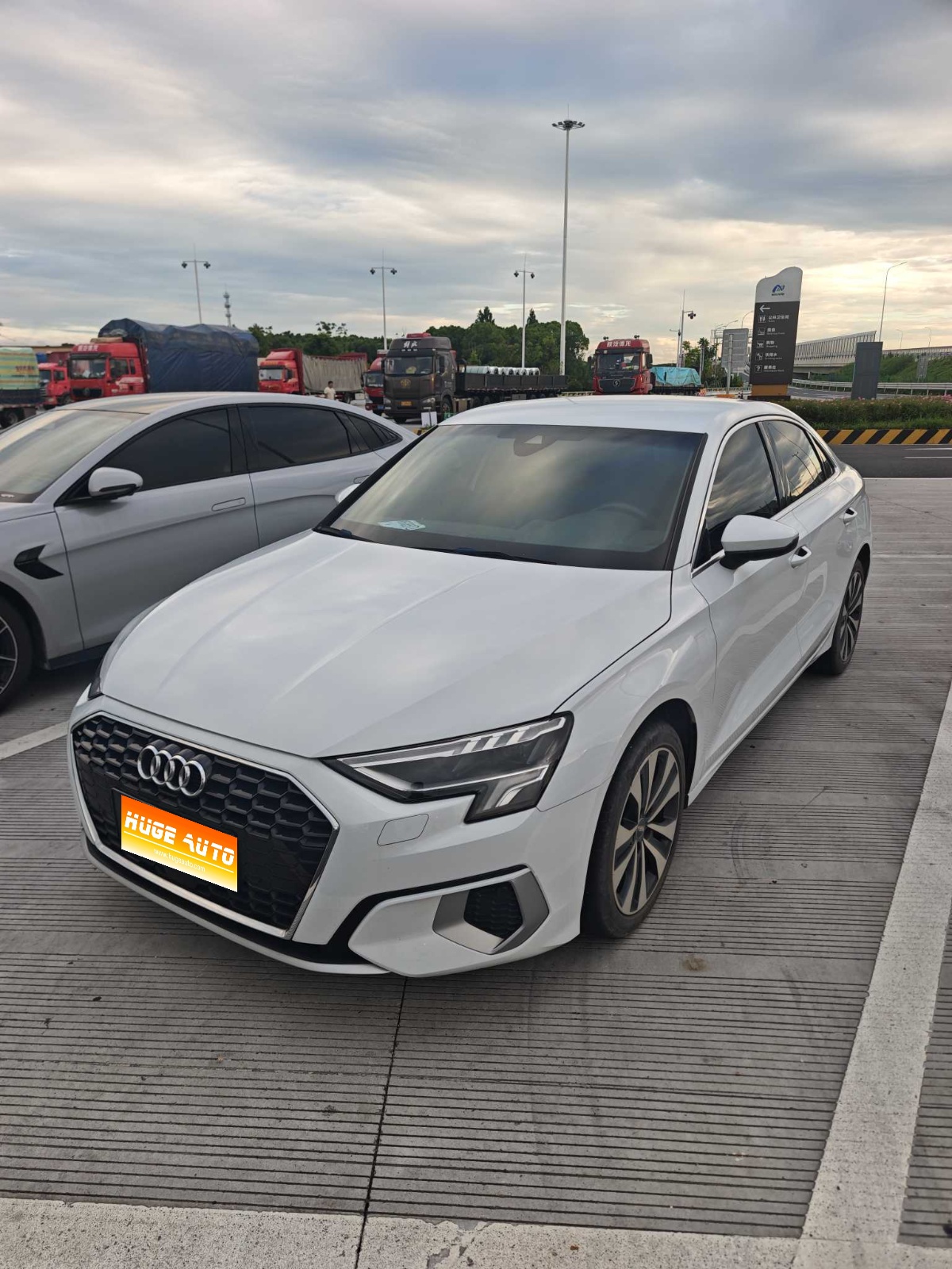 MY2022 Audi A3 A3L Limousine 35 TFSI Advanced Elegant Version