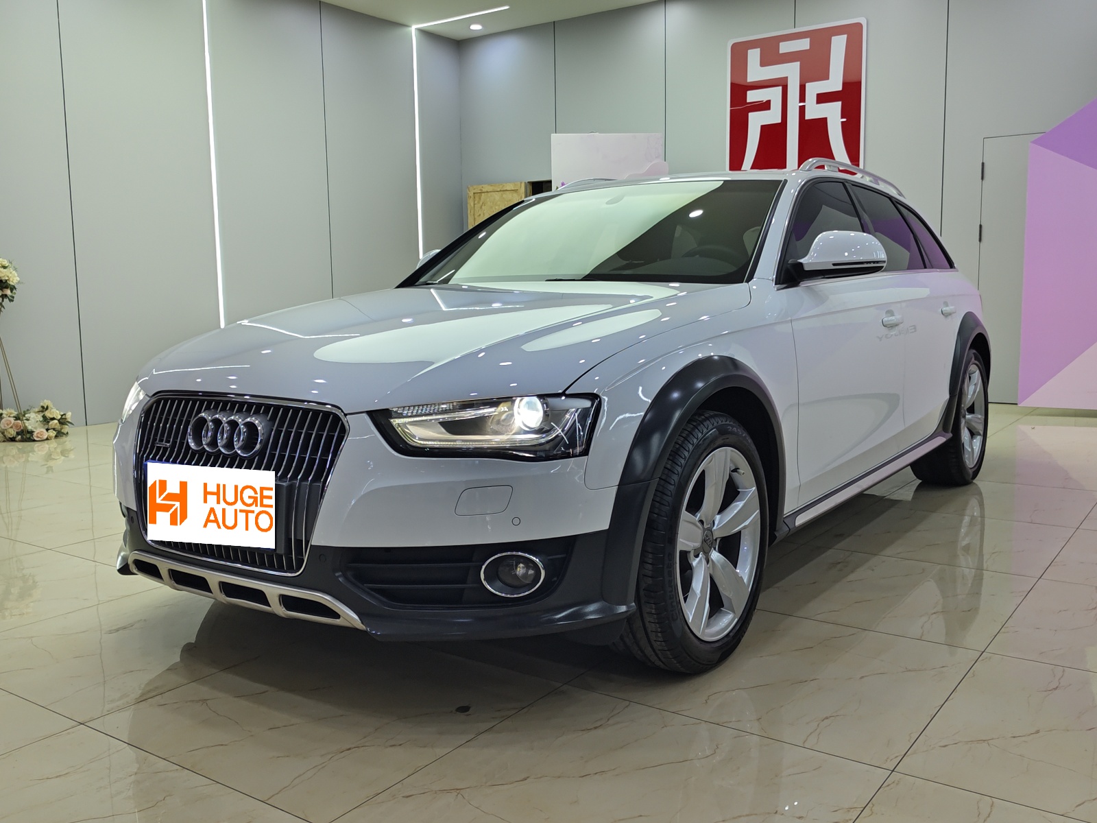 MY2014 Audi A4(imported) 40 TFSI allroad quattro plus