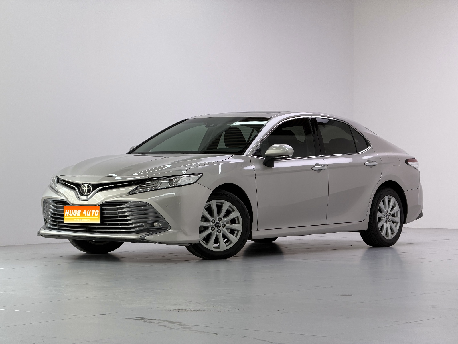 MY2019 Camry 2.0G Luxury Version National VI