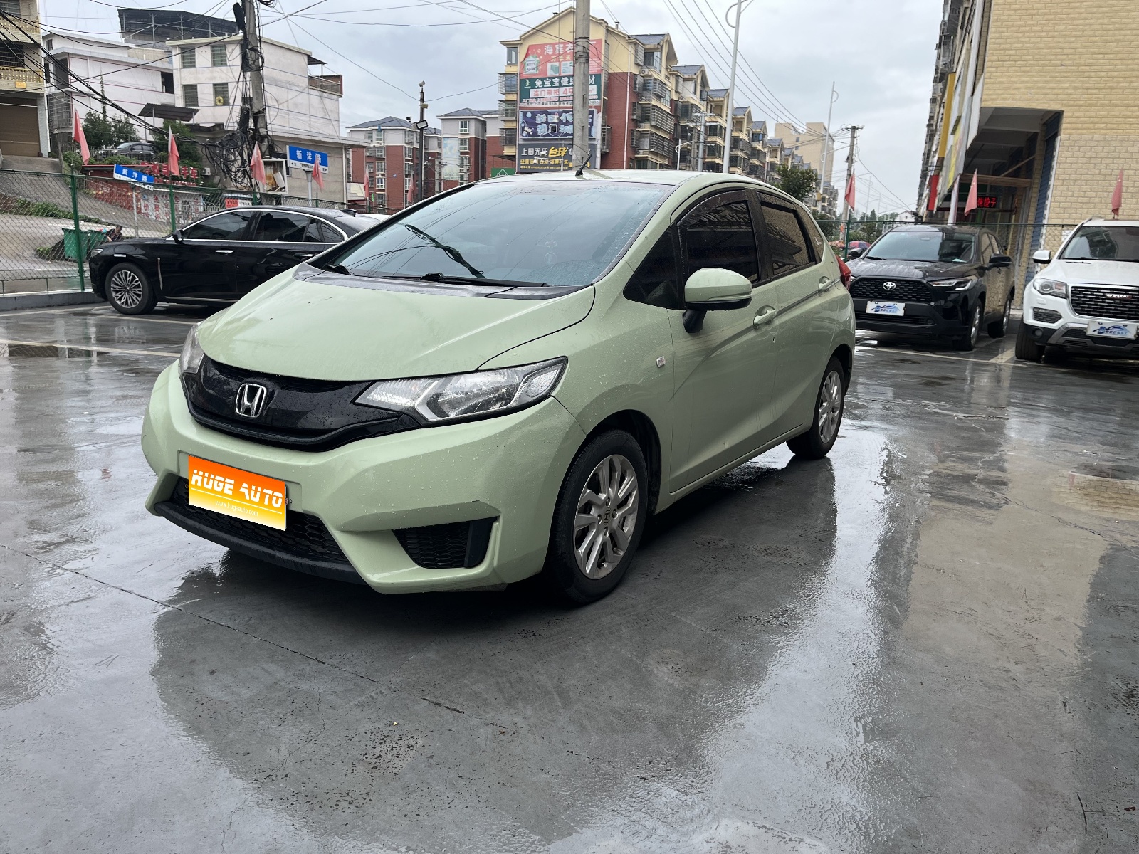 MY2014  Fit  1.5L LX CVT Confort