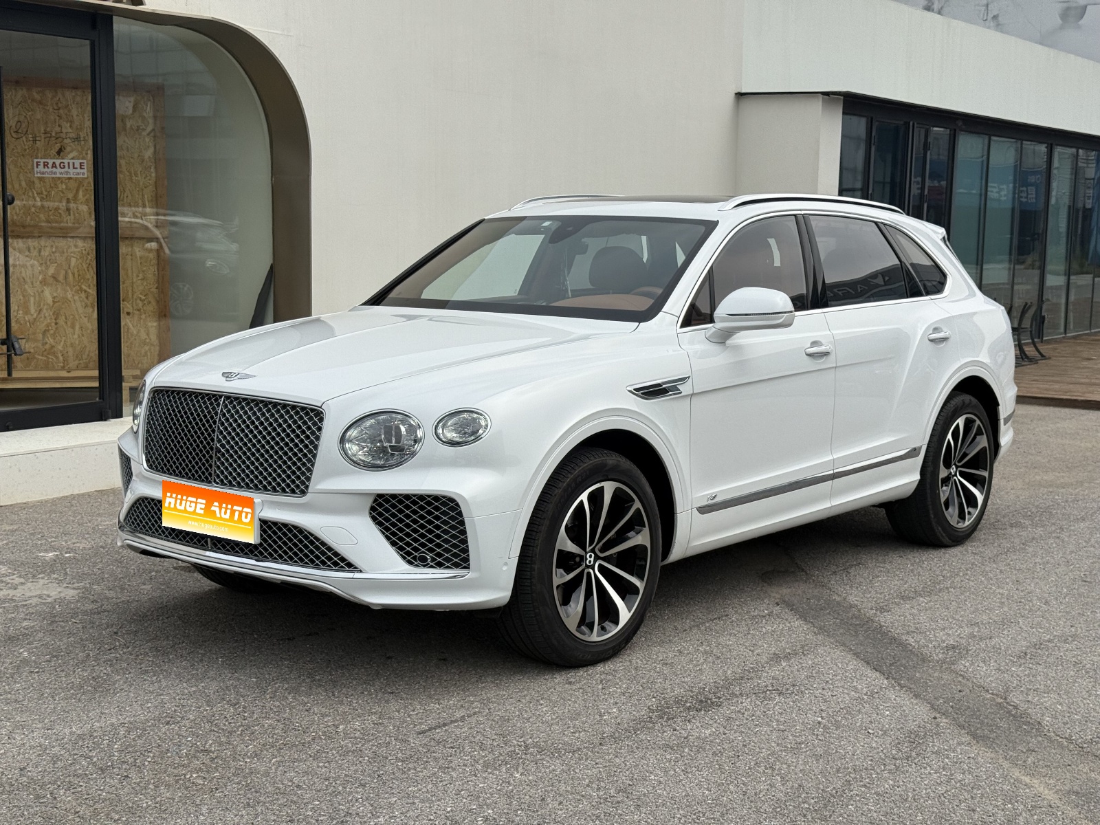 2021款 添越 4.0T V8