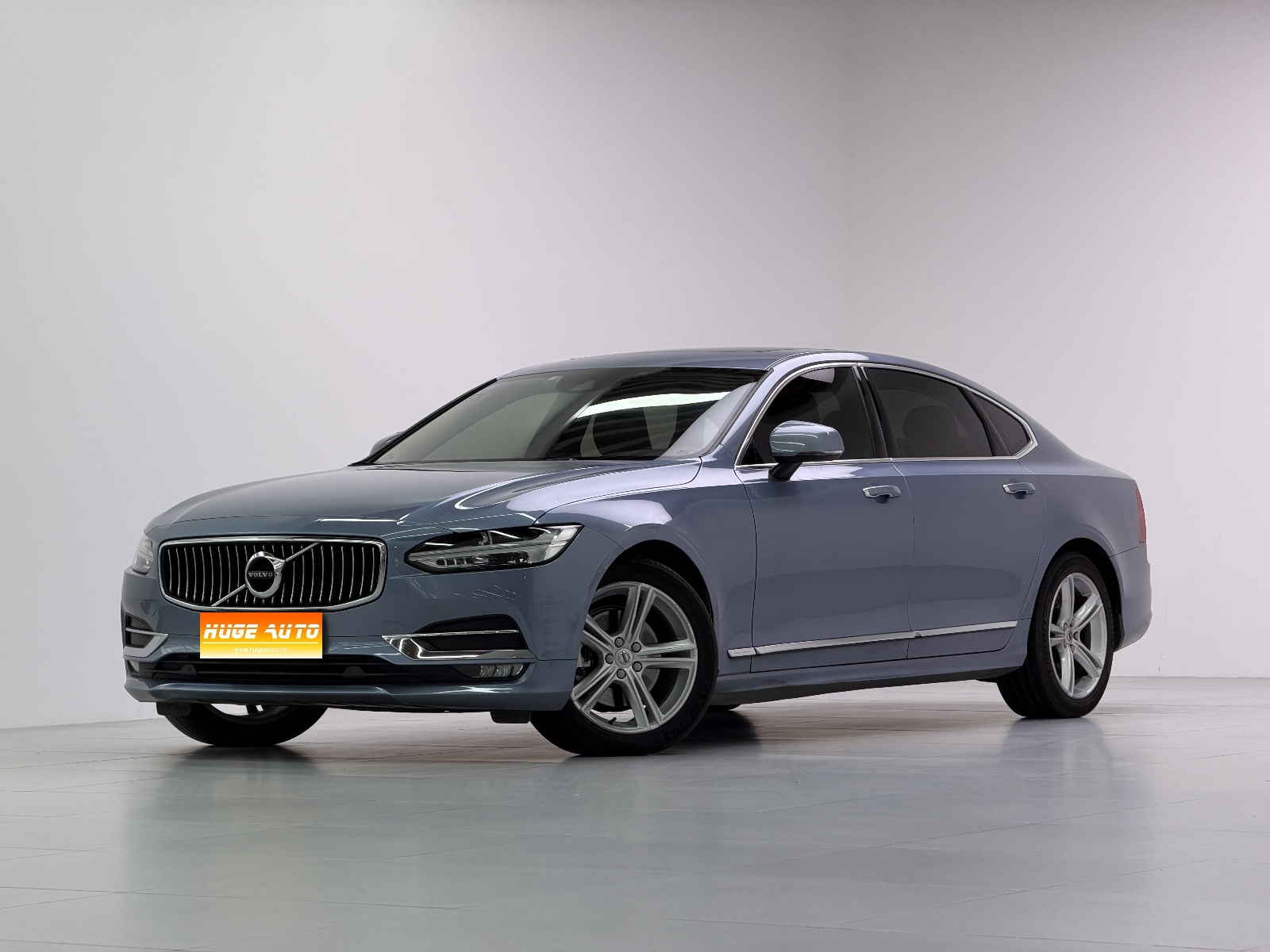 MY2019 Volvo S90 T5 Zhiyi