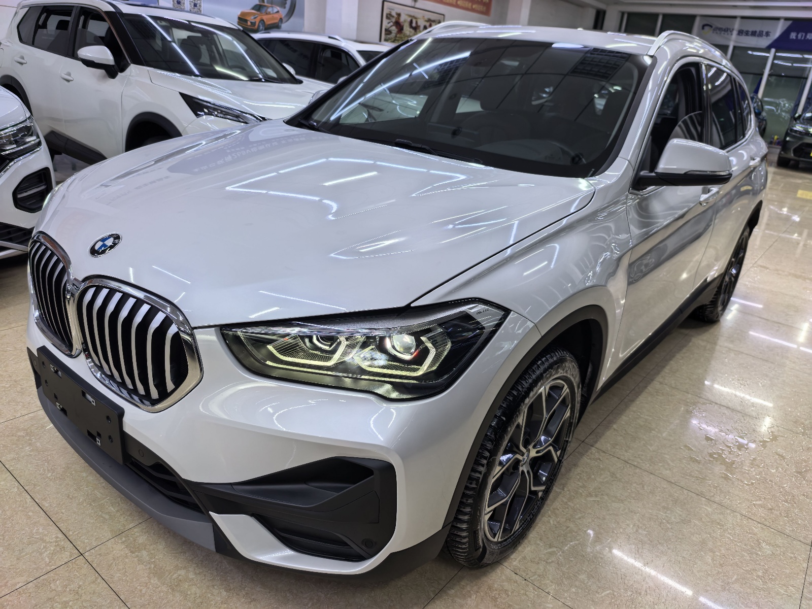 2022款 宝马X1 sDrive25Li 领先型