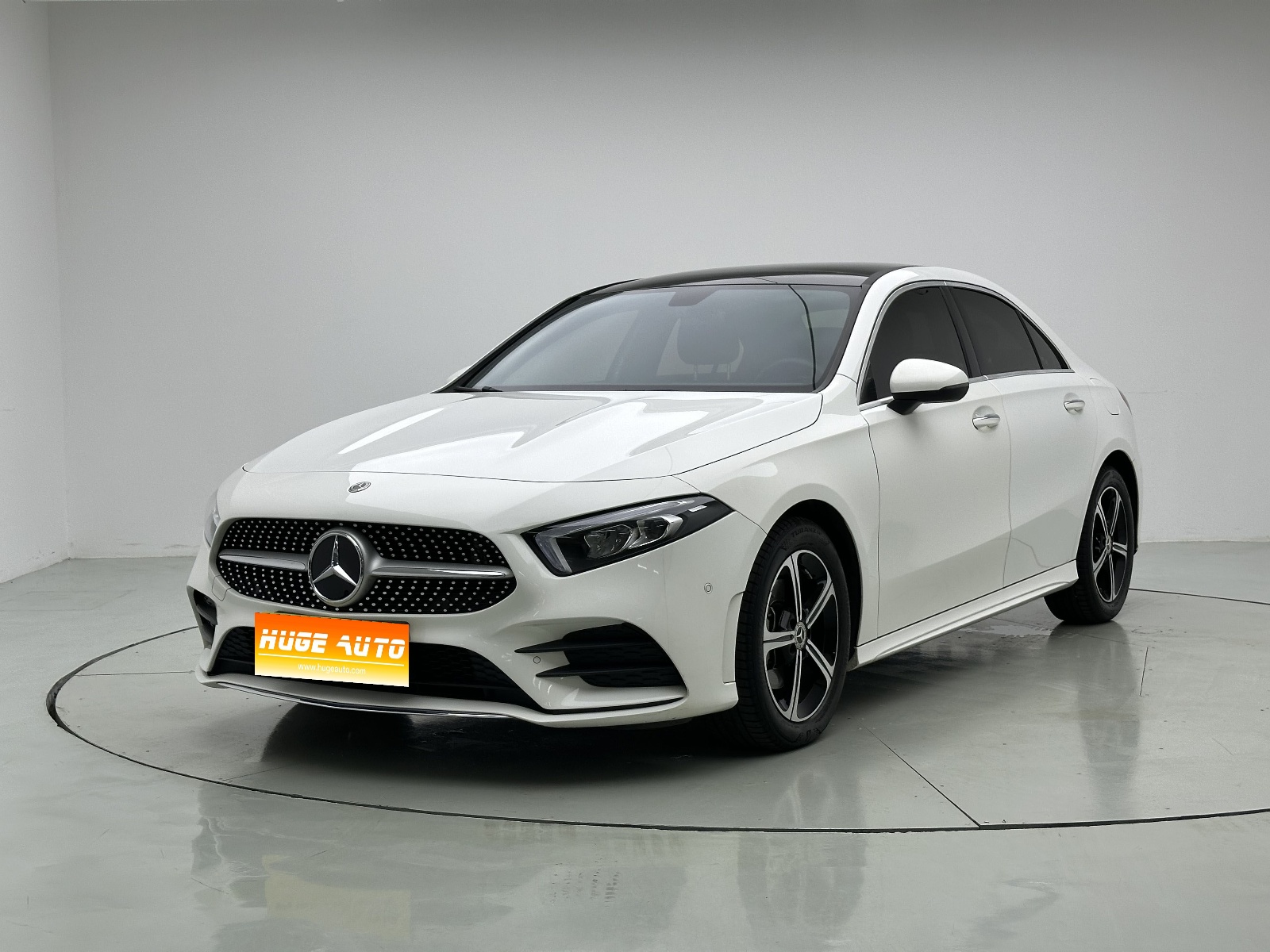 MY2022 Mercedes Benz A Class Facelift III A 200 L Sport Sedan Fashion Version 