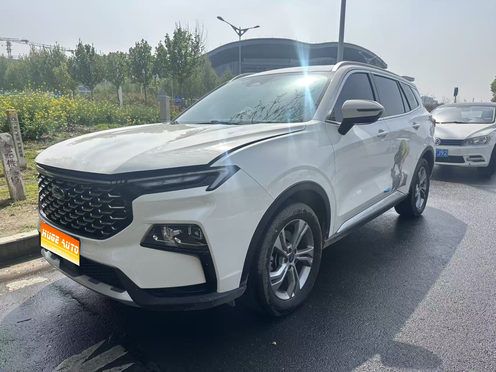 MY2022 Equator Sport EcoBoost 170 Platinum