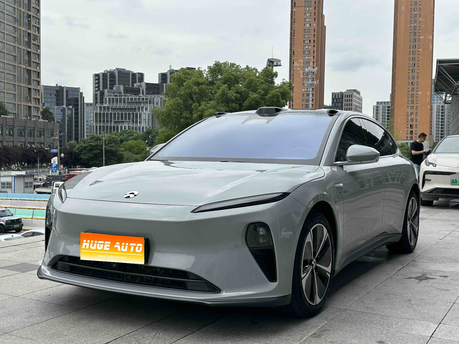 MY2024 NIO ET5T 75kWh Touring