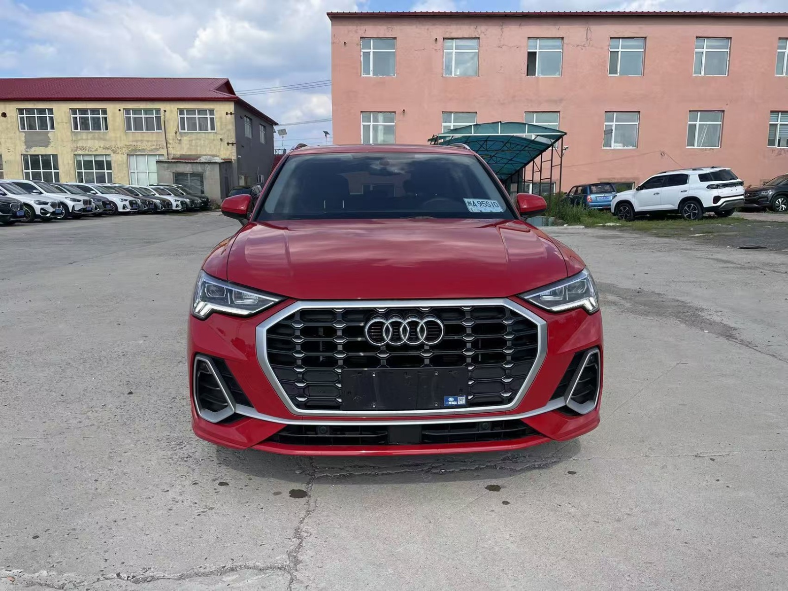 MY2022 Audi Q3 35 TFSI Advanced Dynamic Version