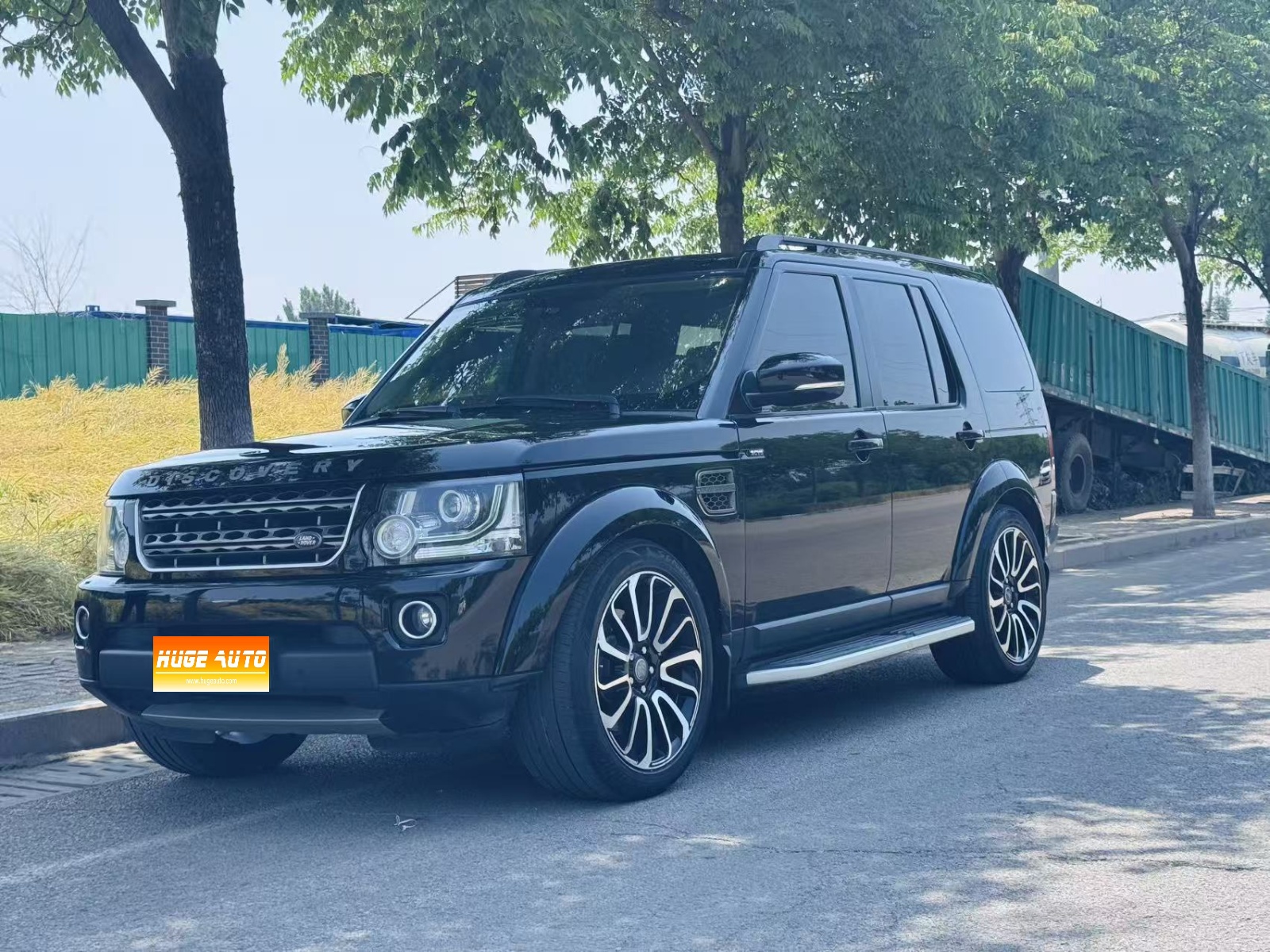 MY2016 Discovery 3.0 SC Black Collection Version HSE