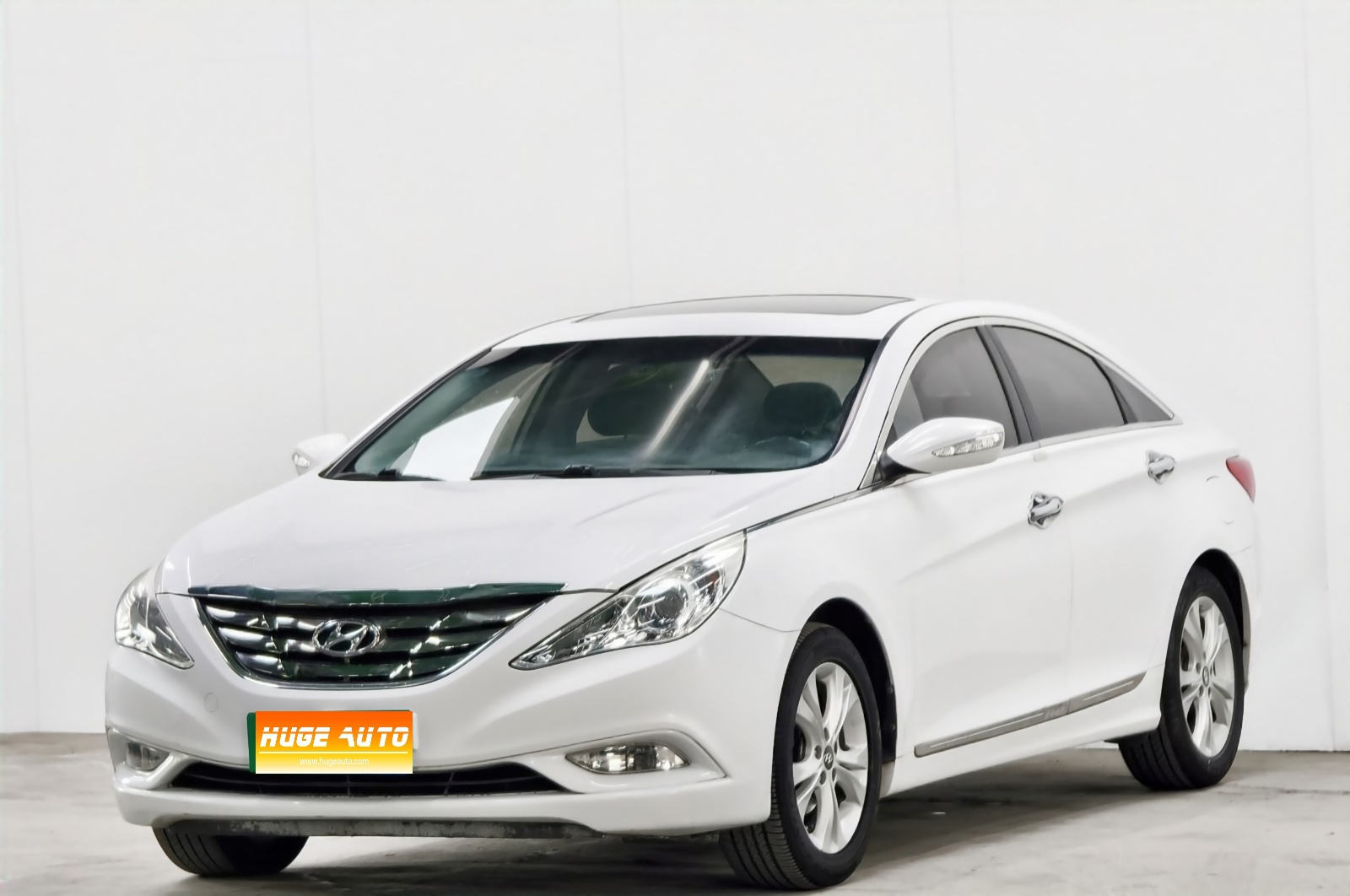 MY2013 Sonata 2.0L AT Luxury Version 