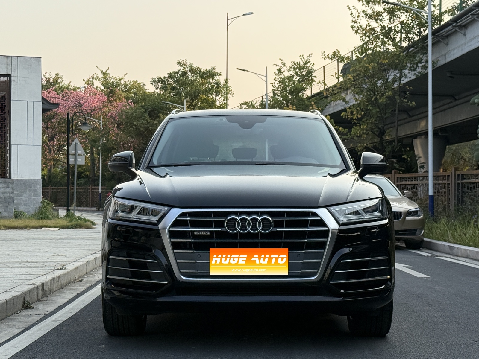 MY2018 Audi Q5L 40 TFSI Honor Fashion Version National V