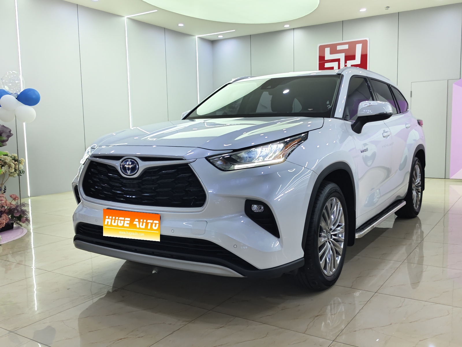 MY2022 Highlander Hybrid 2.5L 4WD Luxury Version 7-Seat 