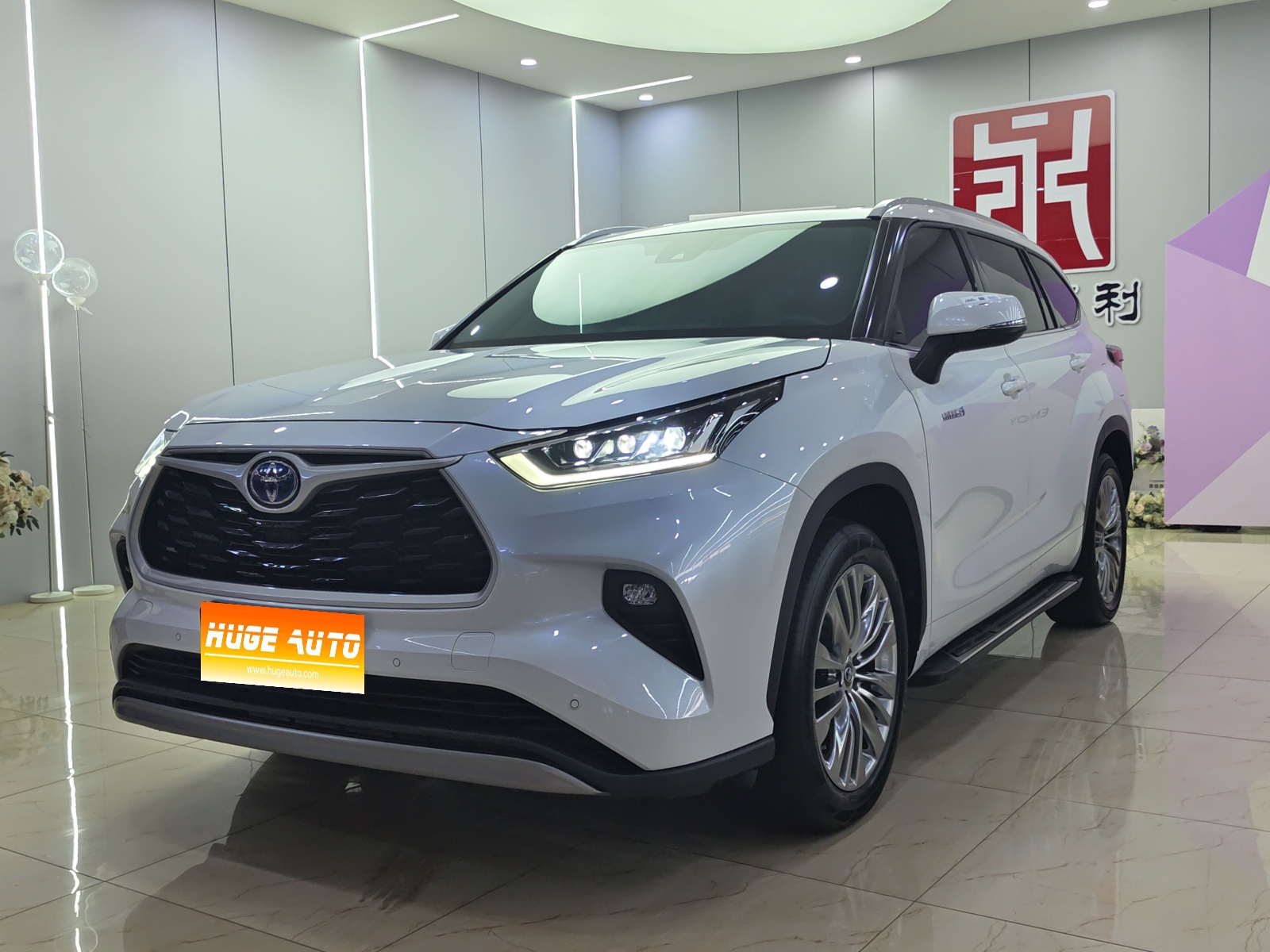 MY2022 Highlander Hybrid 2.5L 4WD Noble Version 