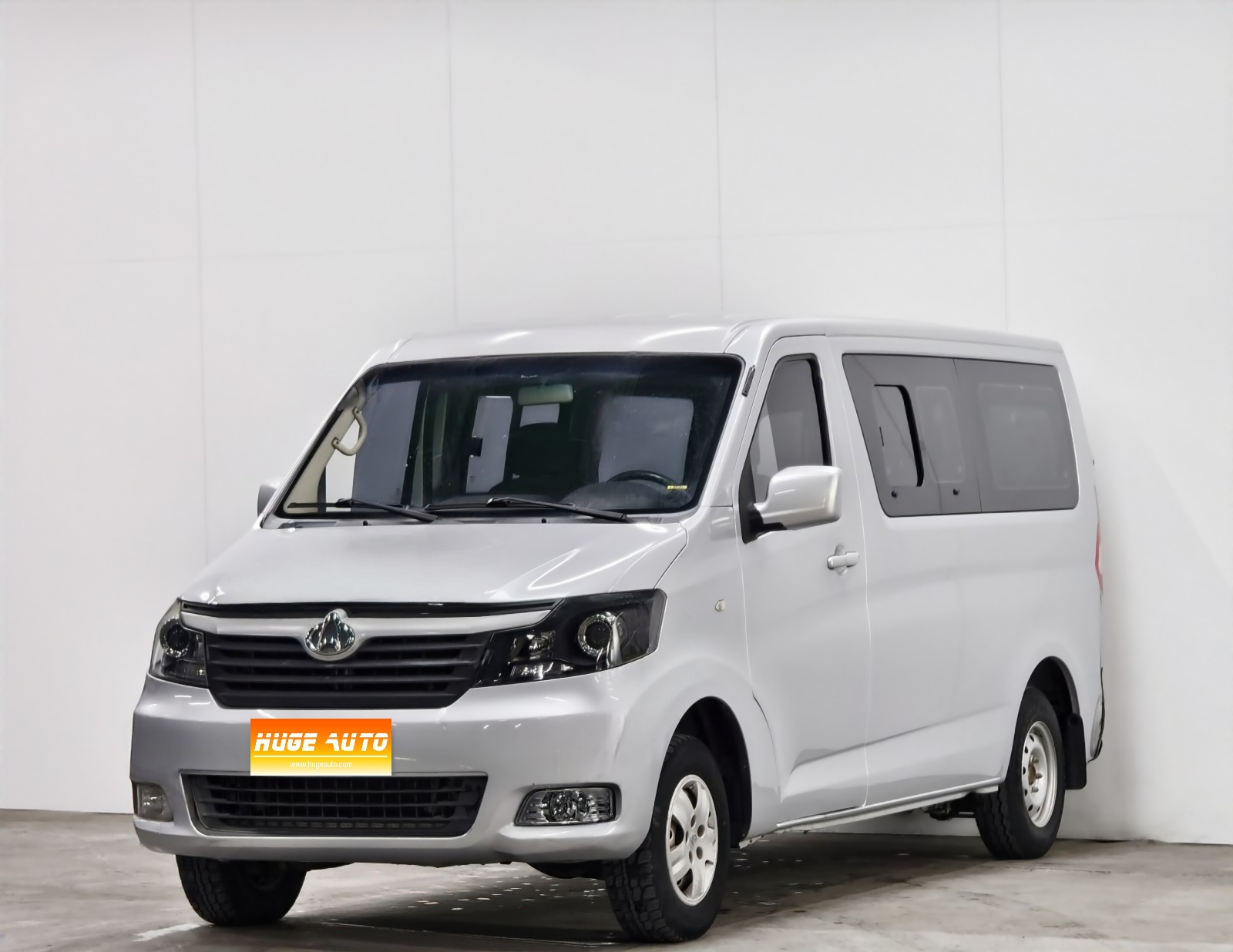 MY2018 Raesor M70 1.5L Comfort Version Flat Roof Split rear doors DAM15DL