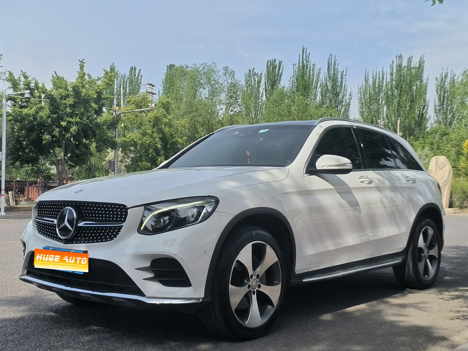MY2017  Mercedes Benz  GLC Class  GLC 300 4MATIC  Luxury