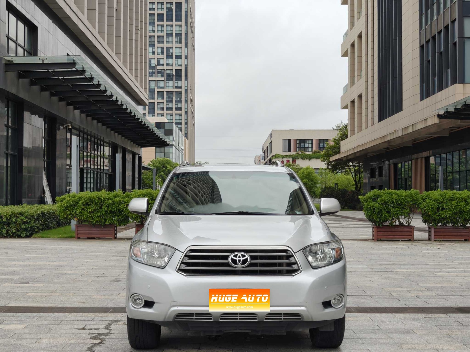 2009款 汉兰达 2.7L 两驱7座豪华版