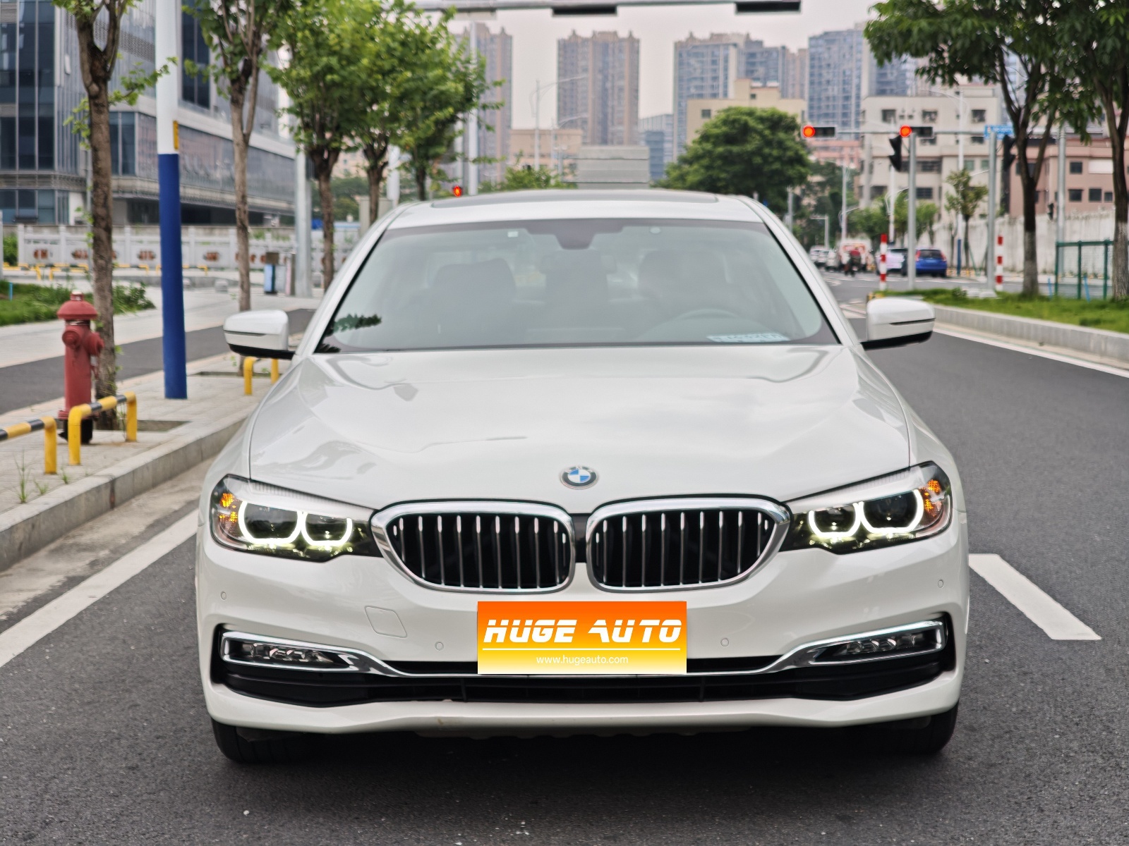 MY2018 BMW 5 Series 525Li Luxury Package