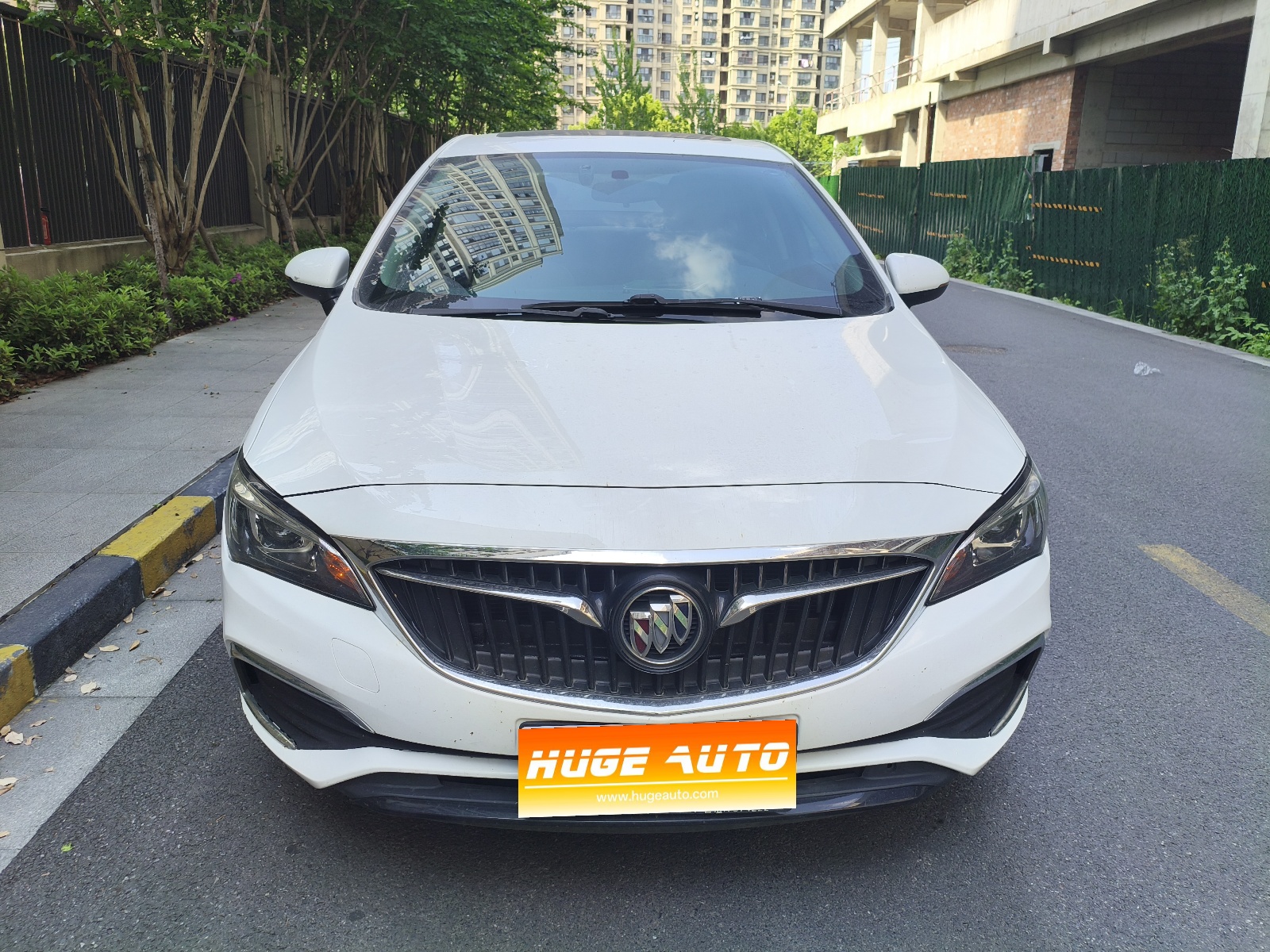 MY2019 Verano Sedan 15S AT Advanced 
