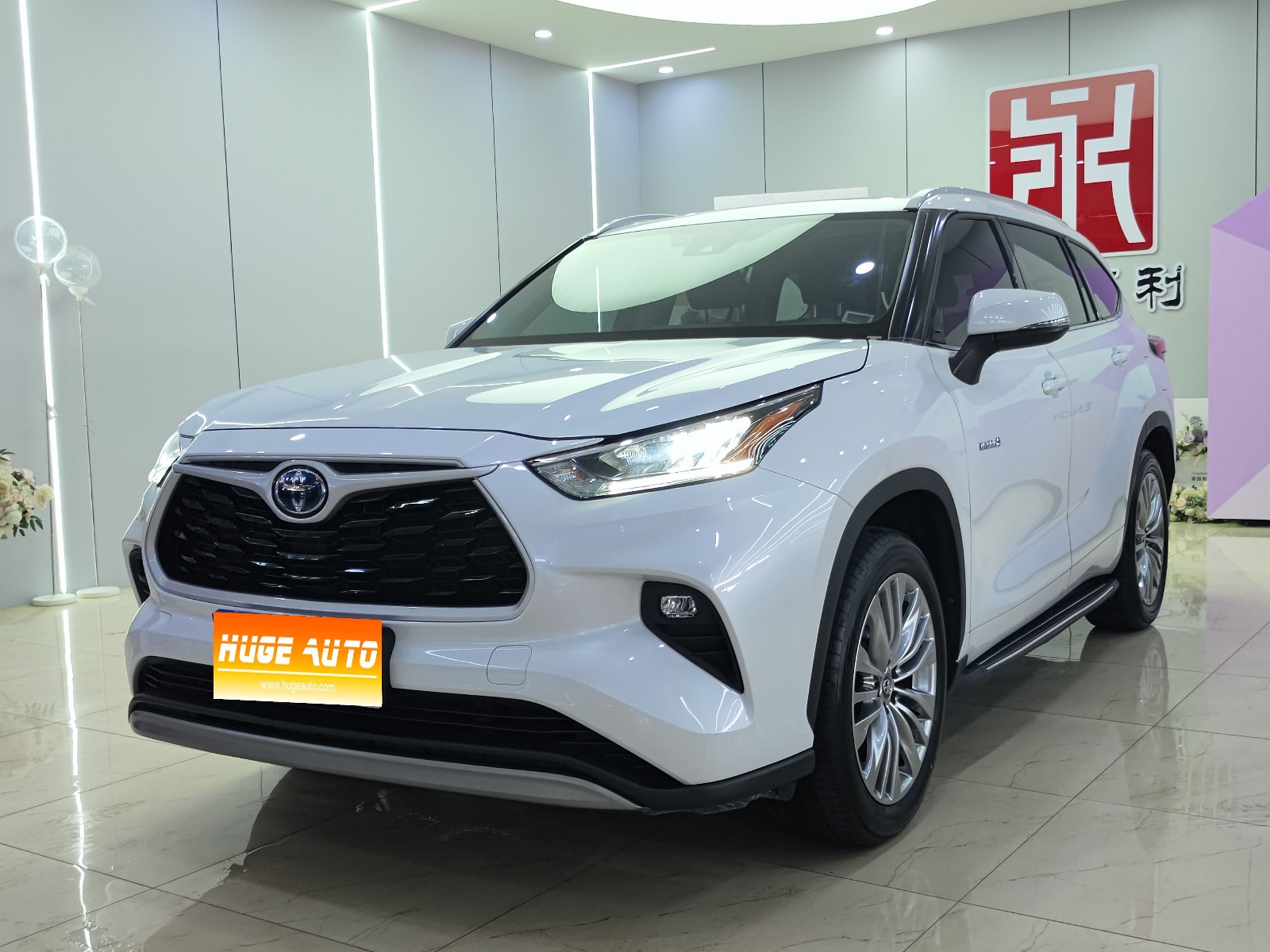 MY2023 Highlander 2.5L THS-II 4WD Luxury Version 7 seats