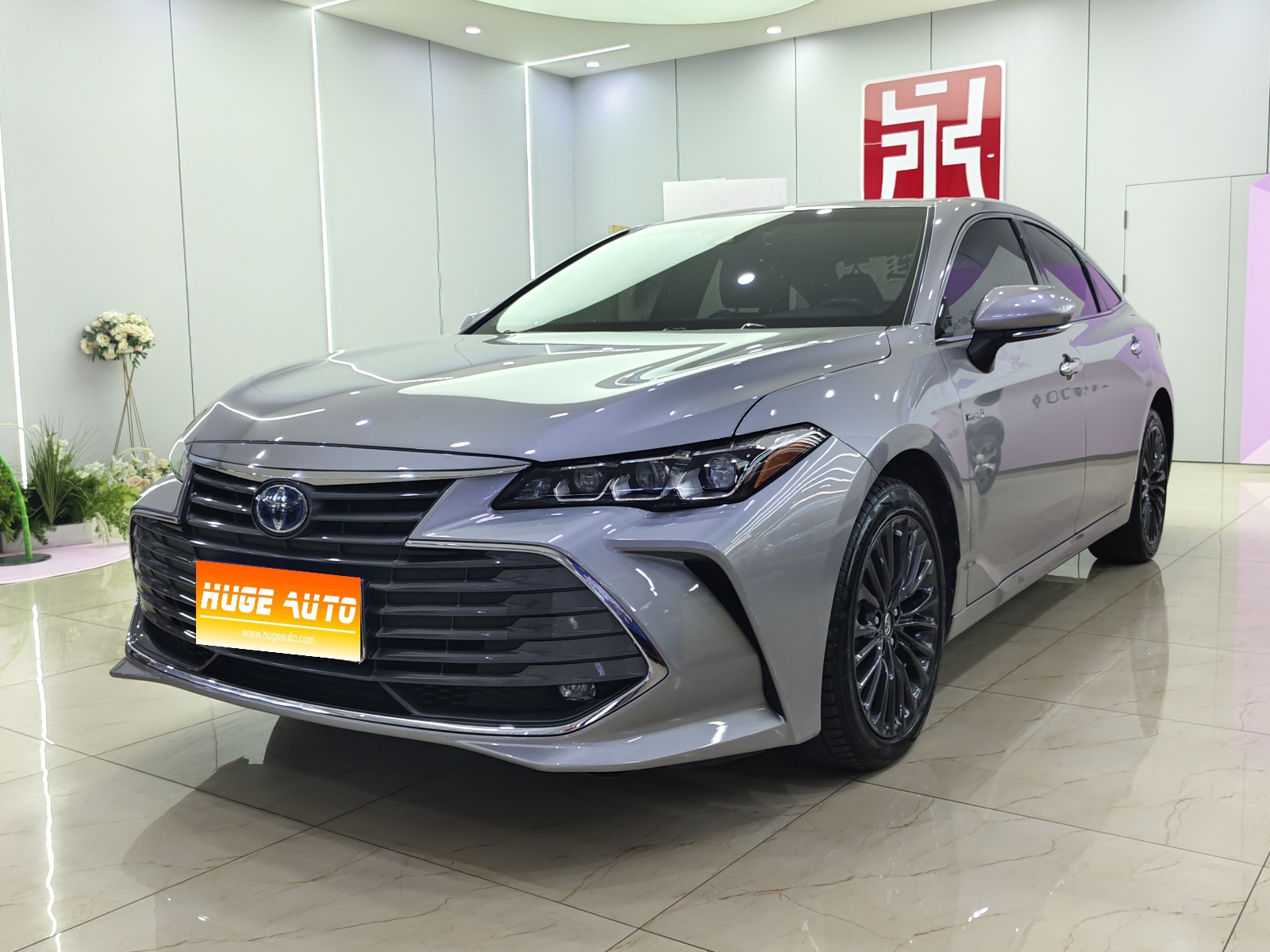 MY2019 AVALON Hybrid 2.5L Luxury Version National VI