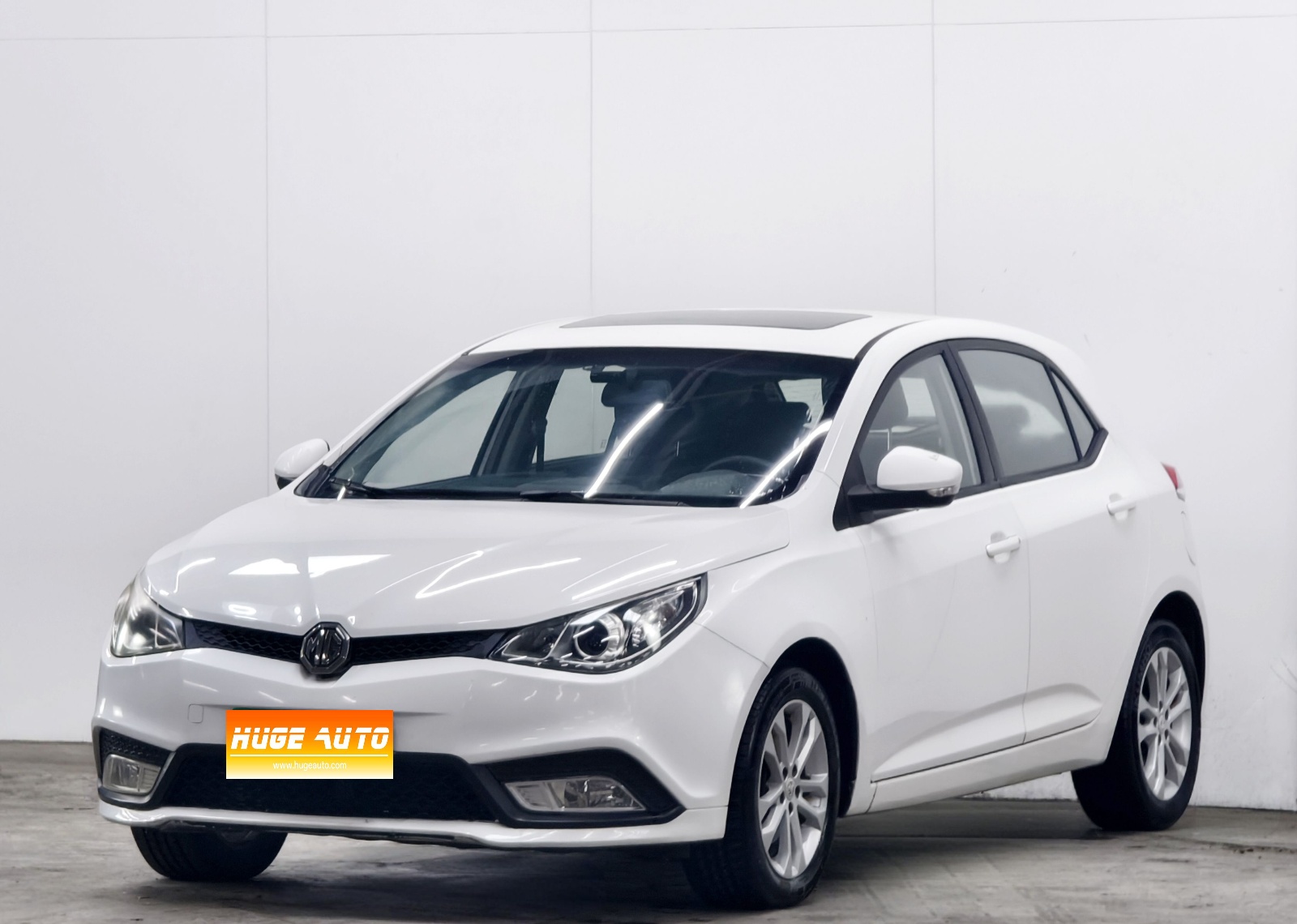 2012款 MG5 1.5L 自动领航版