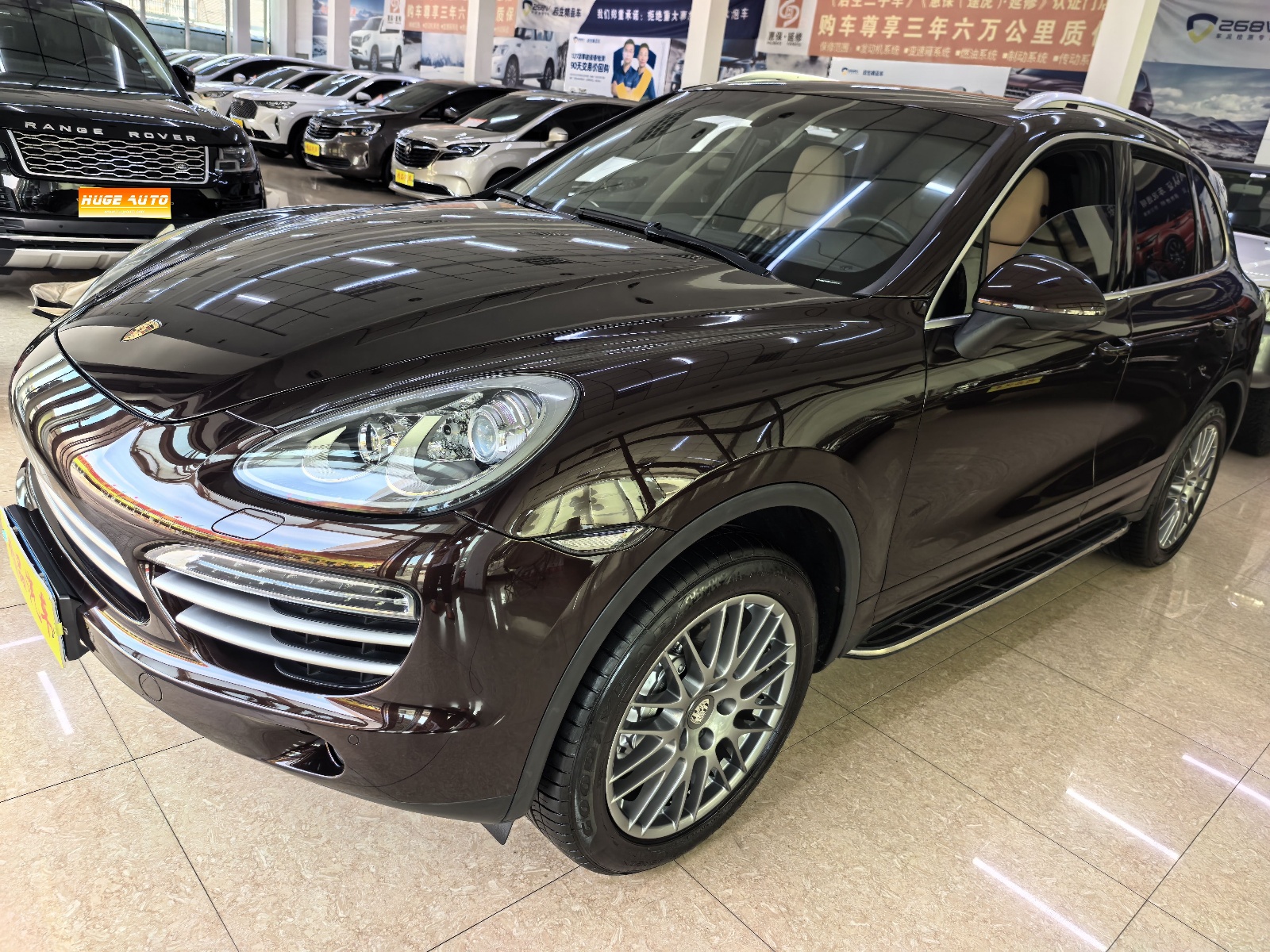 MY2014 Cayenne Platinum Edition 3.0T