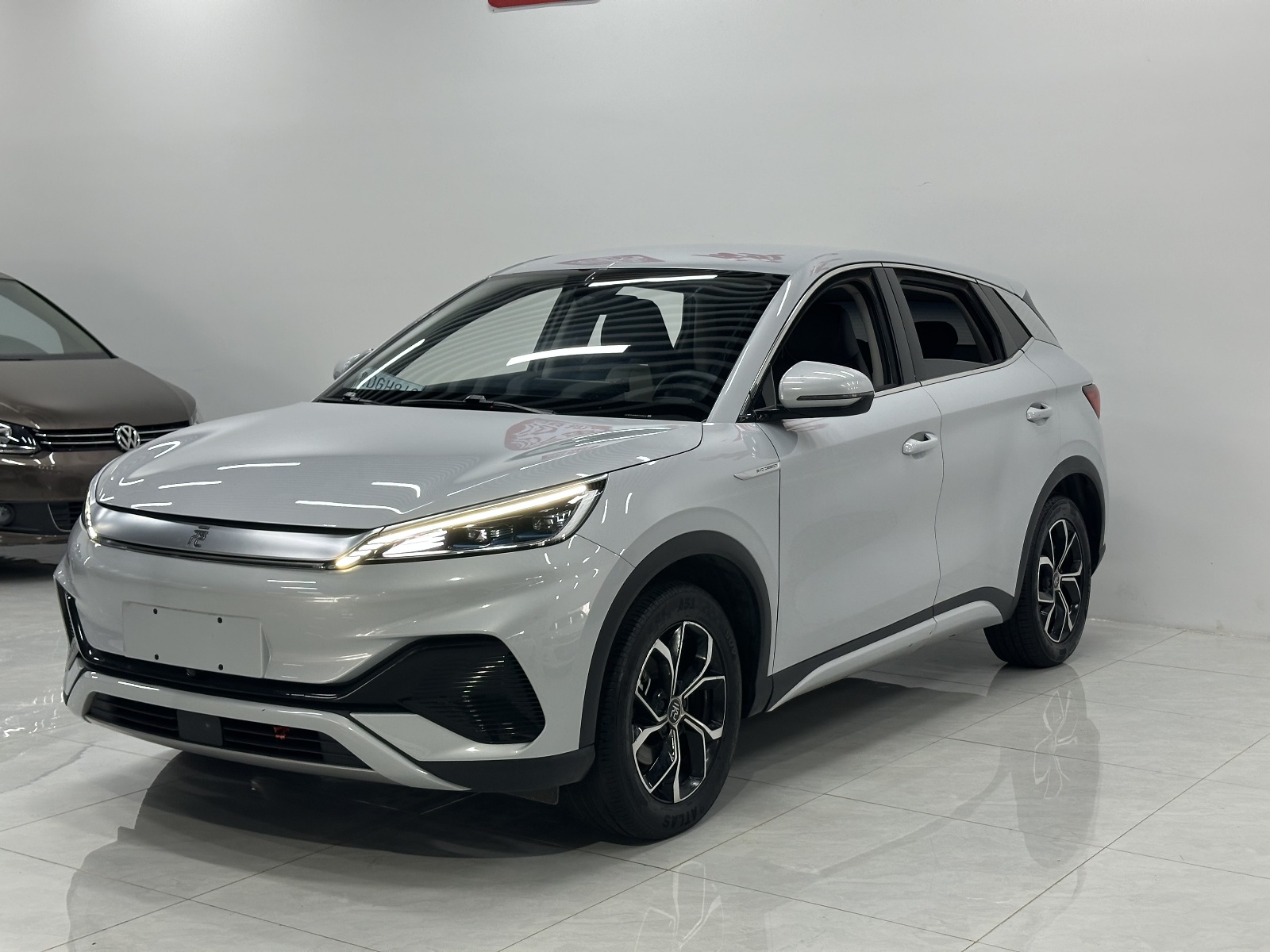 MY2022 Yuan PLUS 510KM Glory
