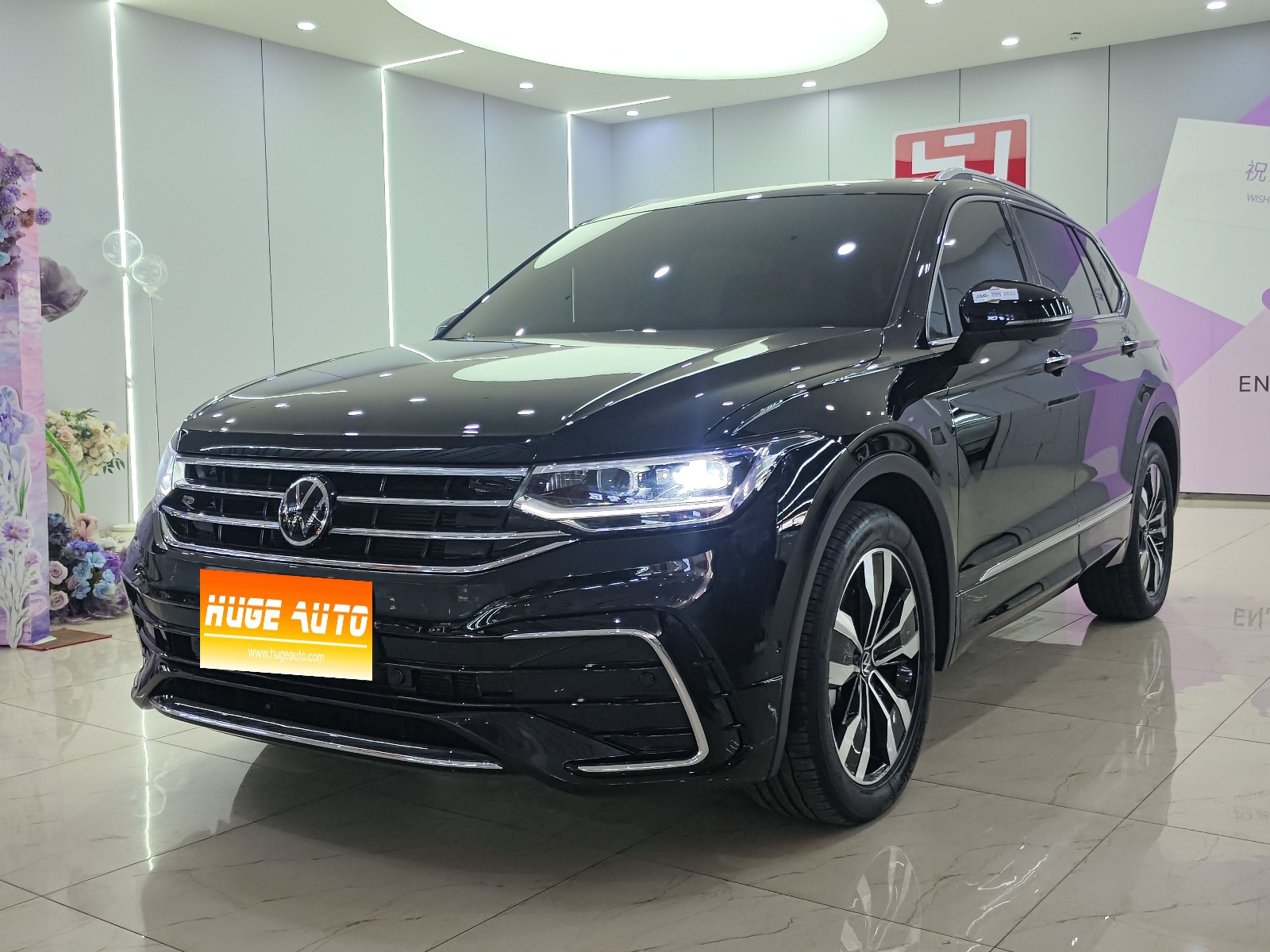 MY2024 Tiguan L Outstanding 330TSI AT 2WD R-Line Dragon starry Version