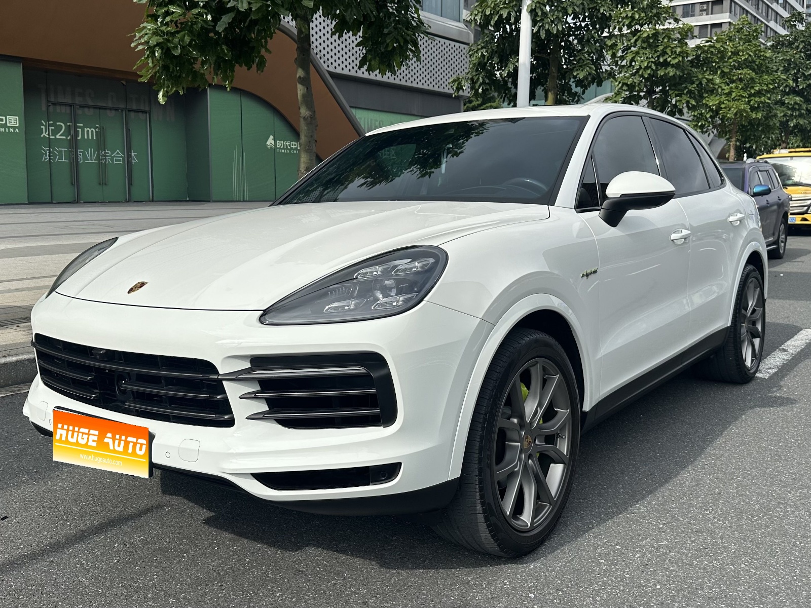 MY2023 Cayenne NEV Coupé E-Hybrid 2.0T Platinum