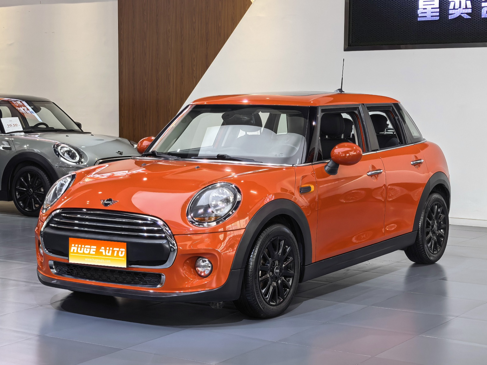 MY2018 MINI 1.5T ONE PLUS 5-door 