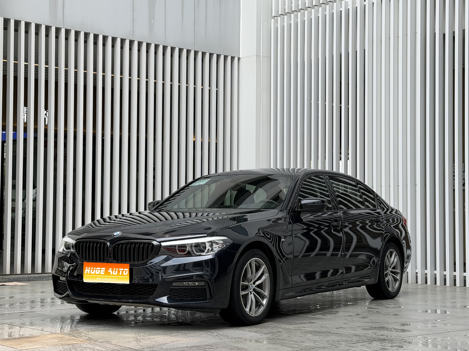 MY2019 BMW 5 Series 525Li M Sport Kit 