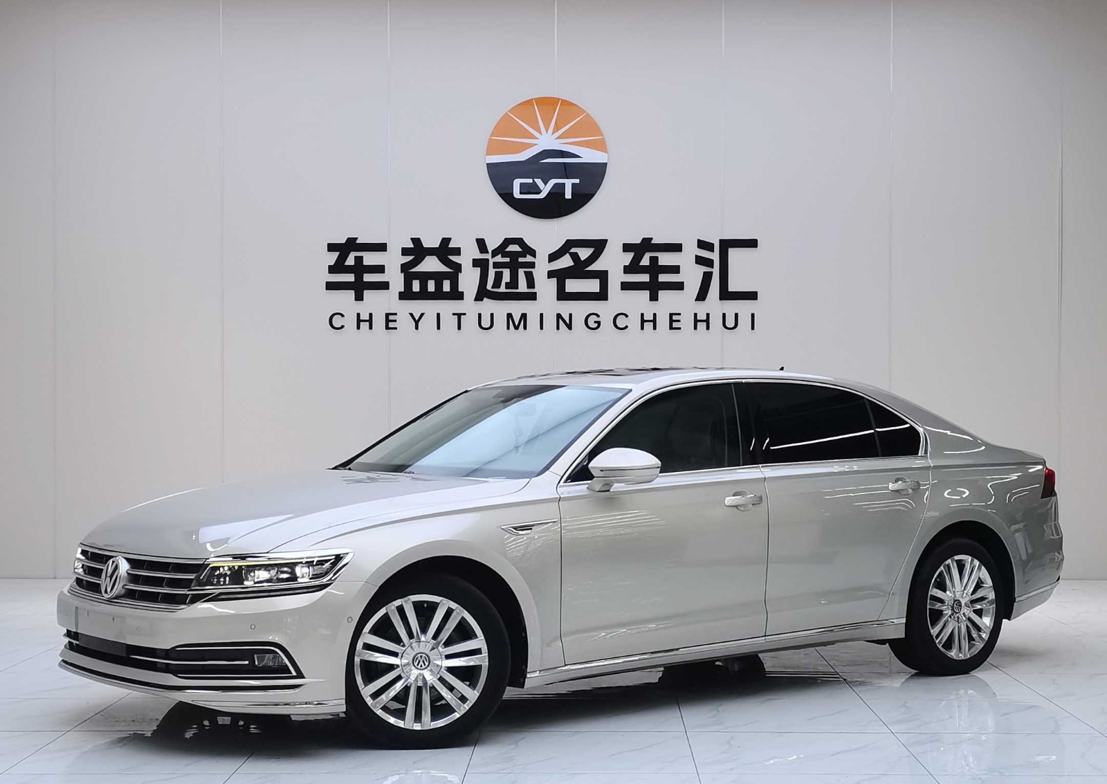 2016款 辉昂 380TSI 两驱行政版