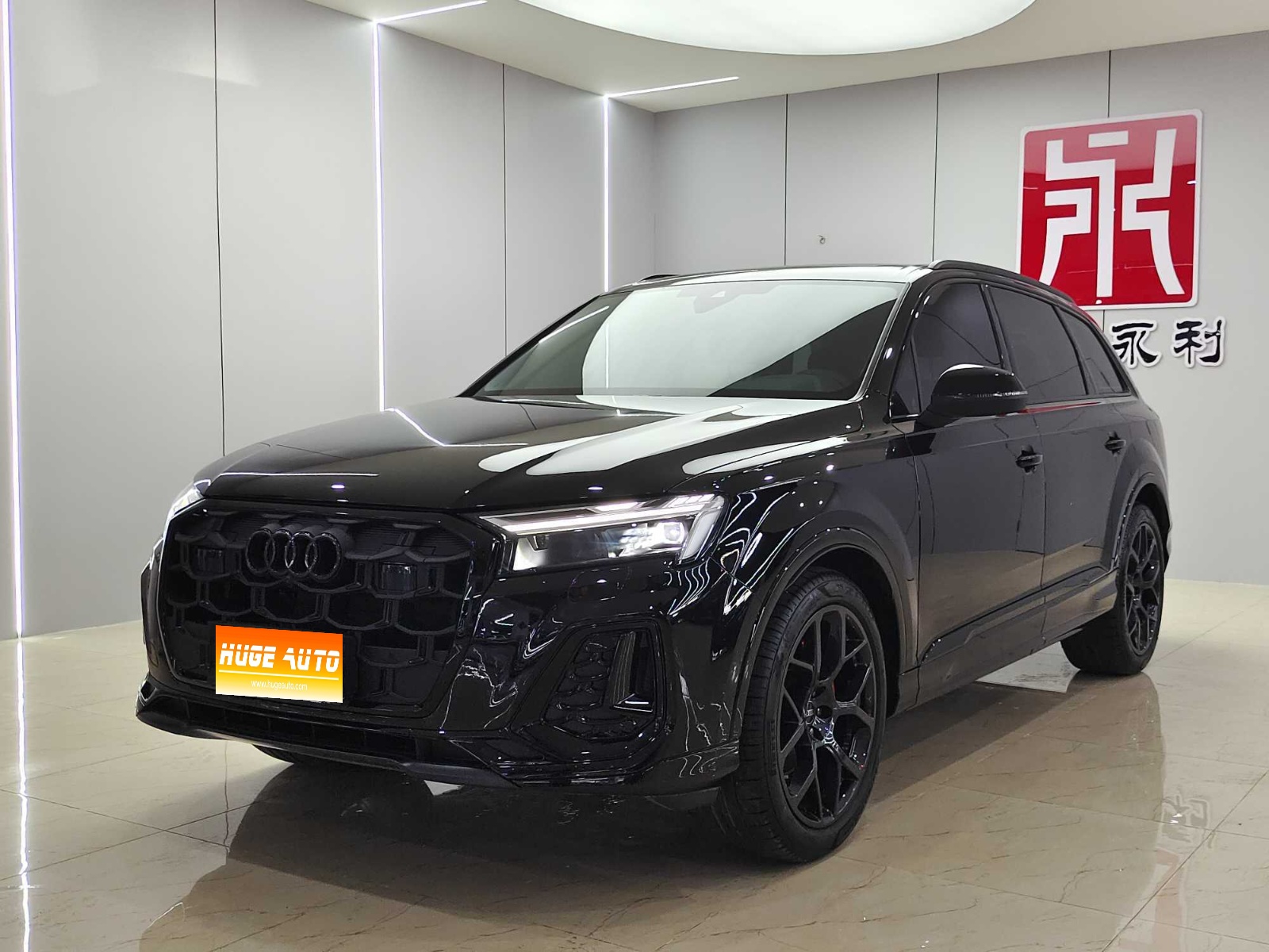 MY2025 AUDI Q7 45 TFSI  quattro S line Black