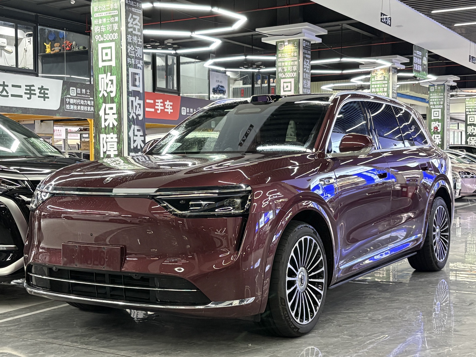 MY2025 AITO M8 REEV Ultra 53.4kWh 5 Seats 192-Line LiDAR