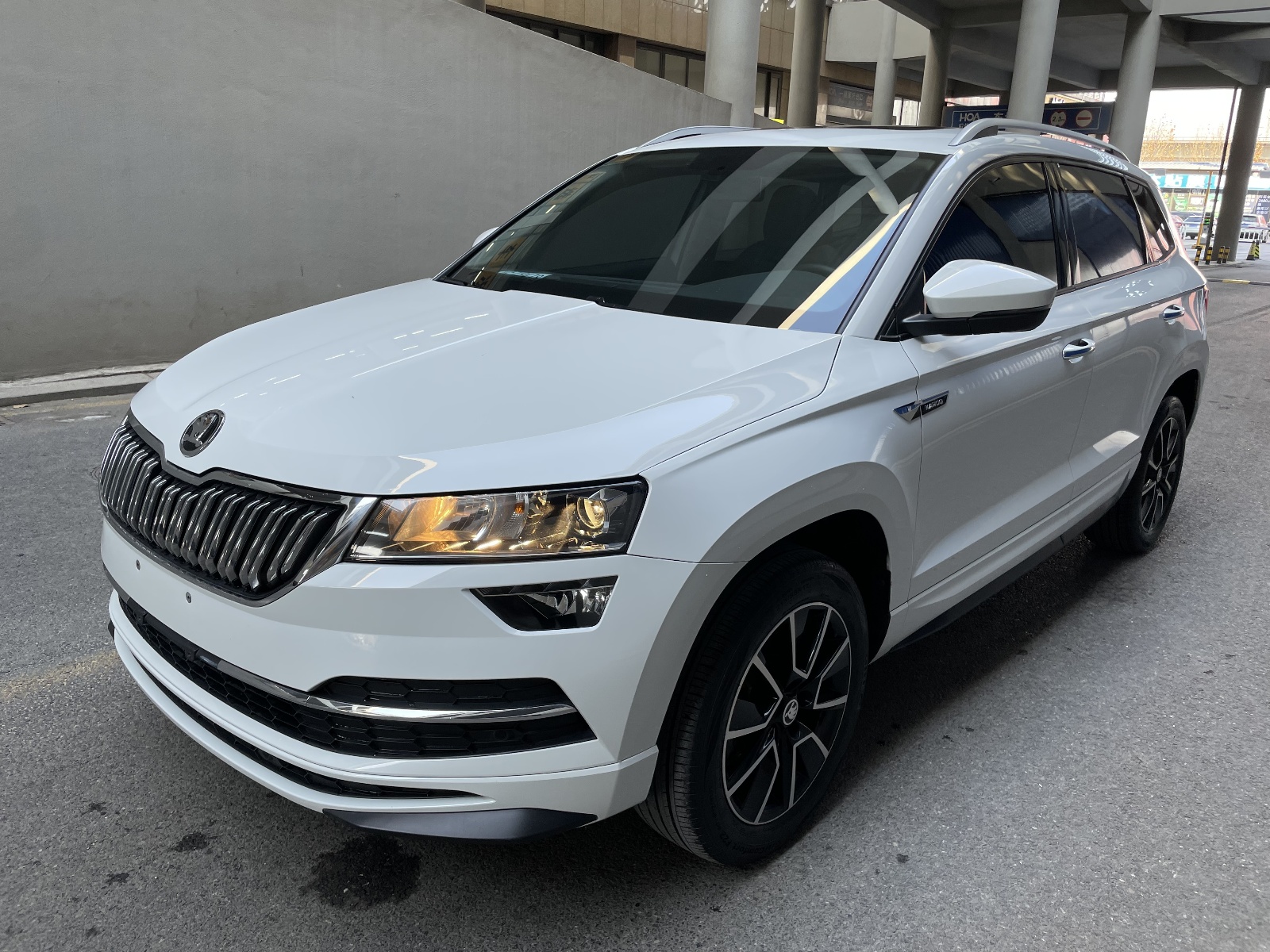 MY2023 Karoq TSI280 Exclusive Version 