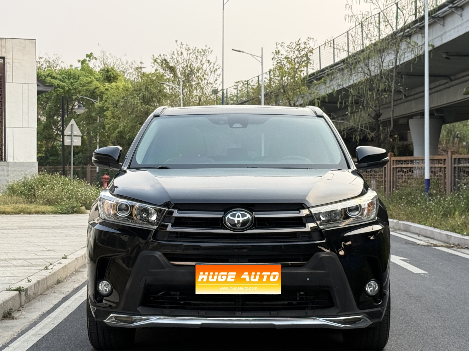 MY2018 Highlander 2.0T 4WD Knight Version 7-Seat National VI