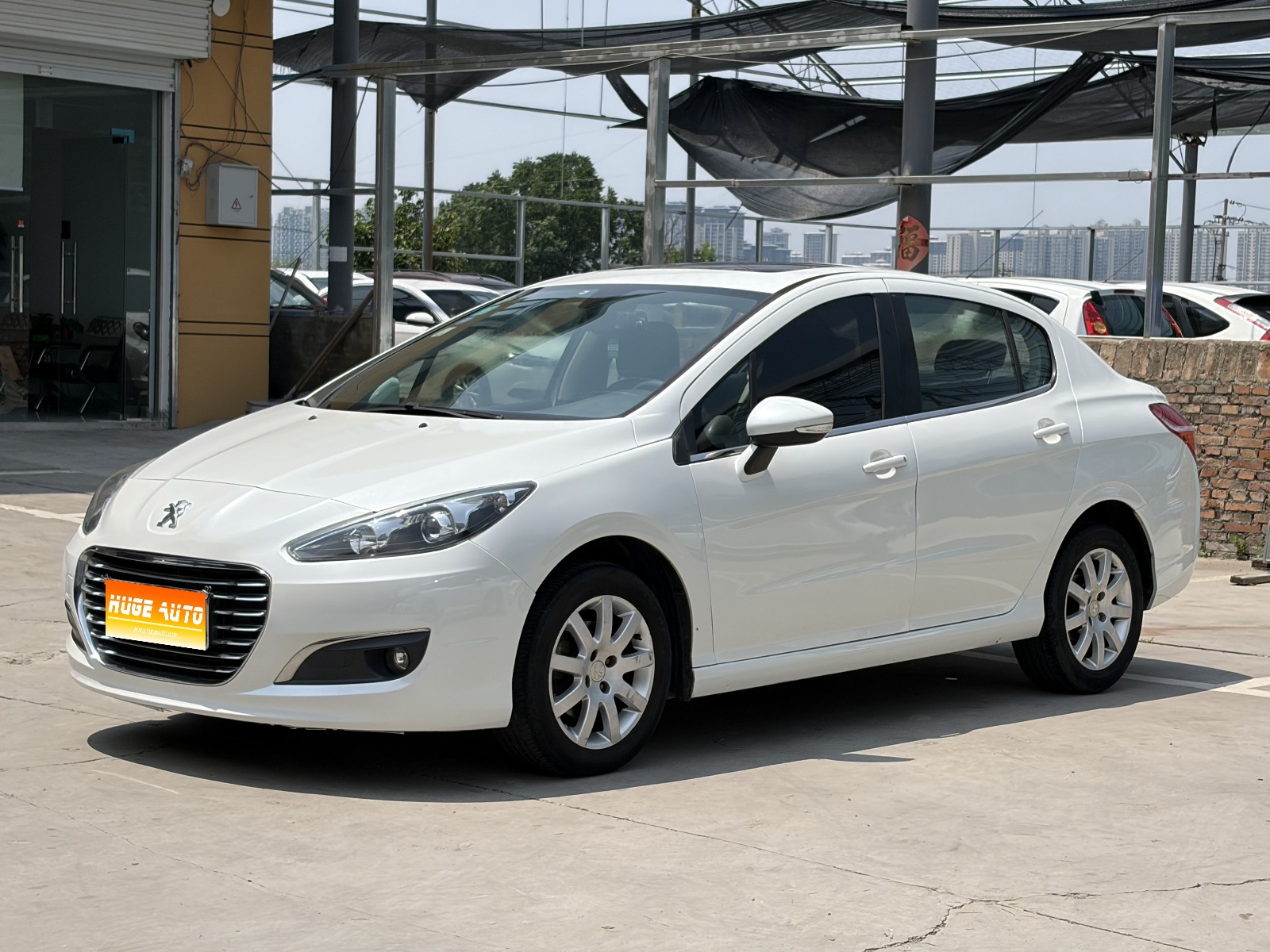 2014款 标致308 乐享版 经典 1.6L 自动风尚型