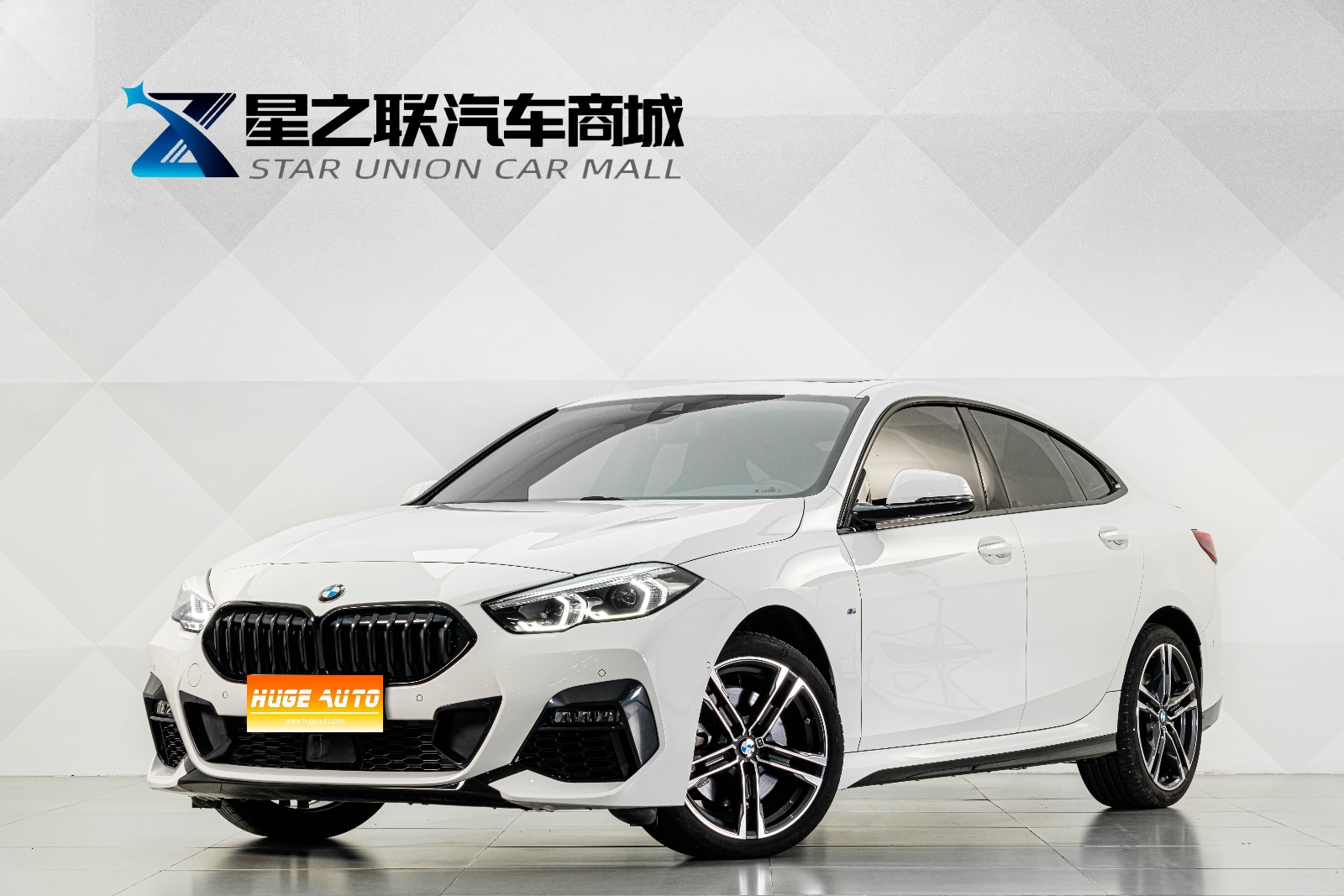 2023款 宝马2系(进口) 225i 四门轿跑车 M运动曜夜套装