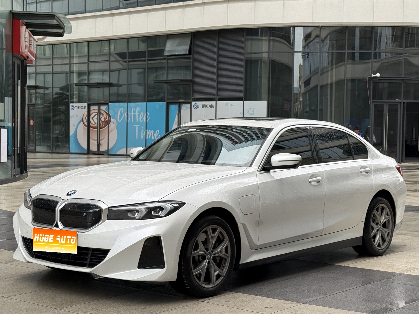 MY2024  BMW  i3 eDrive 35 L