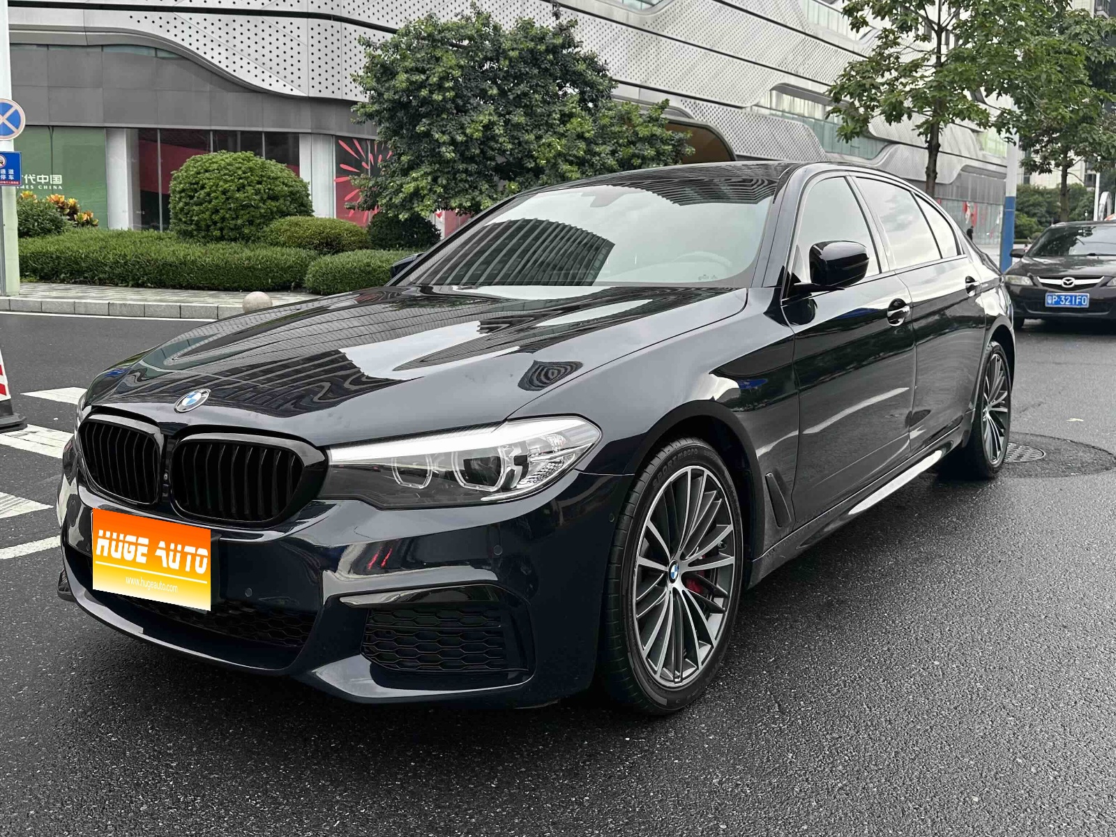 MY2019 BMW 5 Series Facelift 530Li Lead Version M Sport Kit 