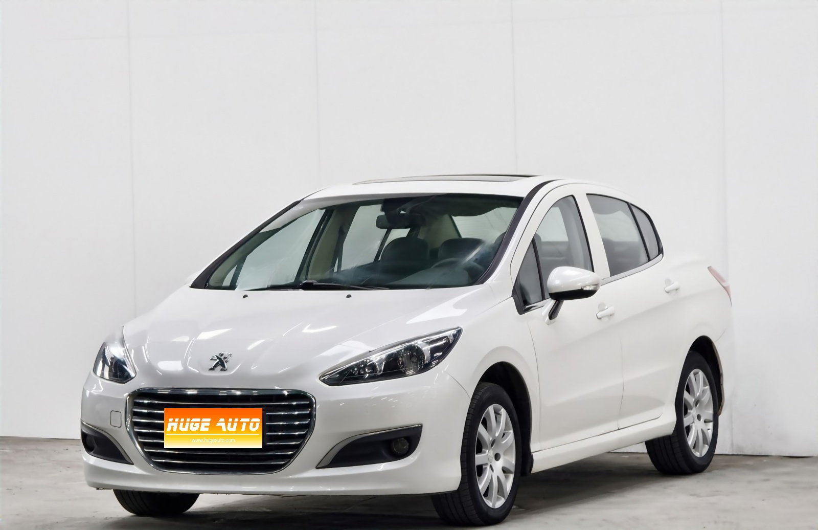 MY2014 Peugeot 308 Enjoy Classic 1.6L MT Vogue