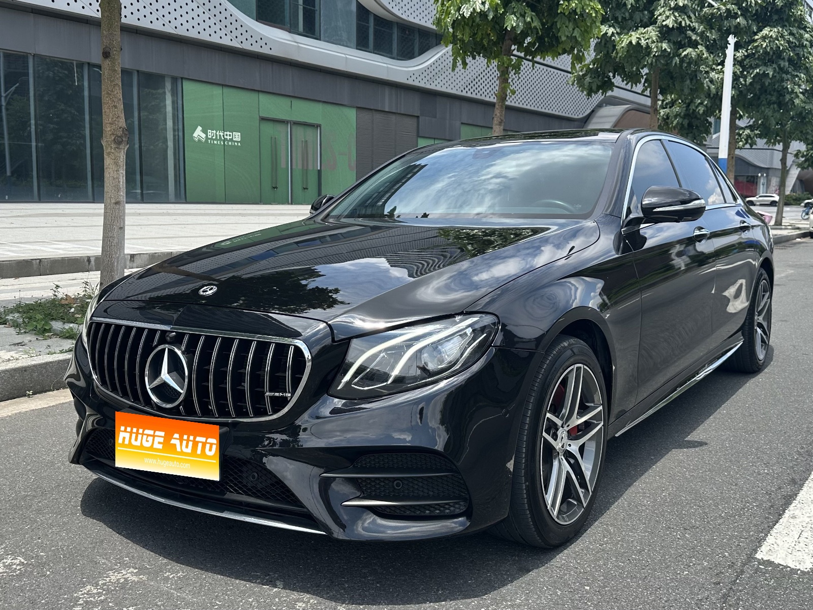MY2019  Mercedes Benz  E Class   Facelift  E 300 L  Fashion