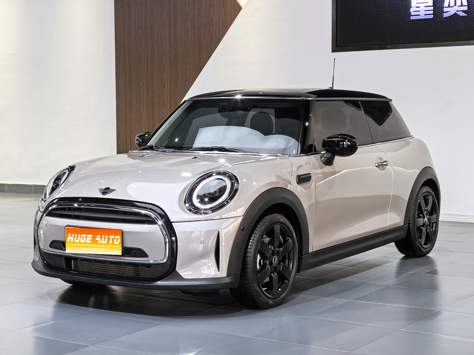 MY2023 MINI 1.5T COOPER Artist 