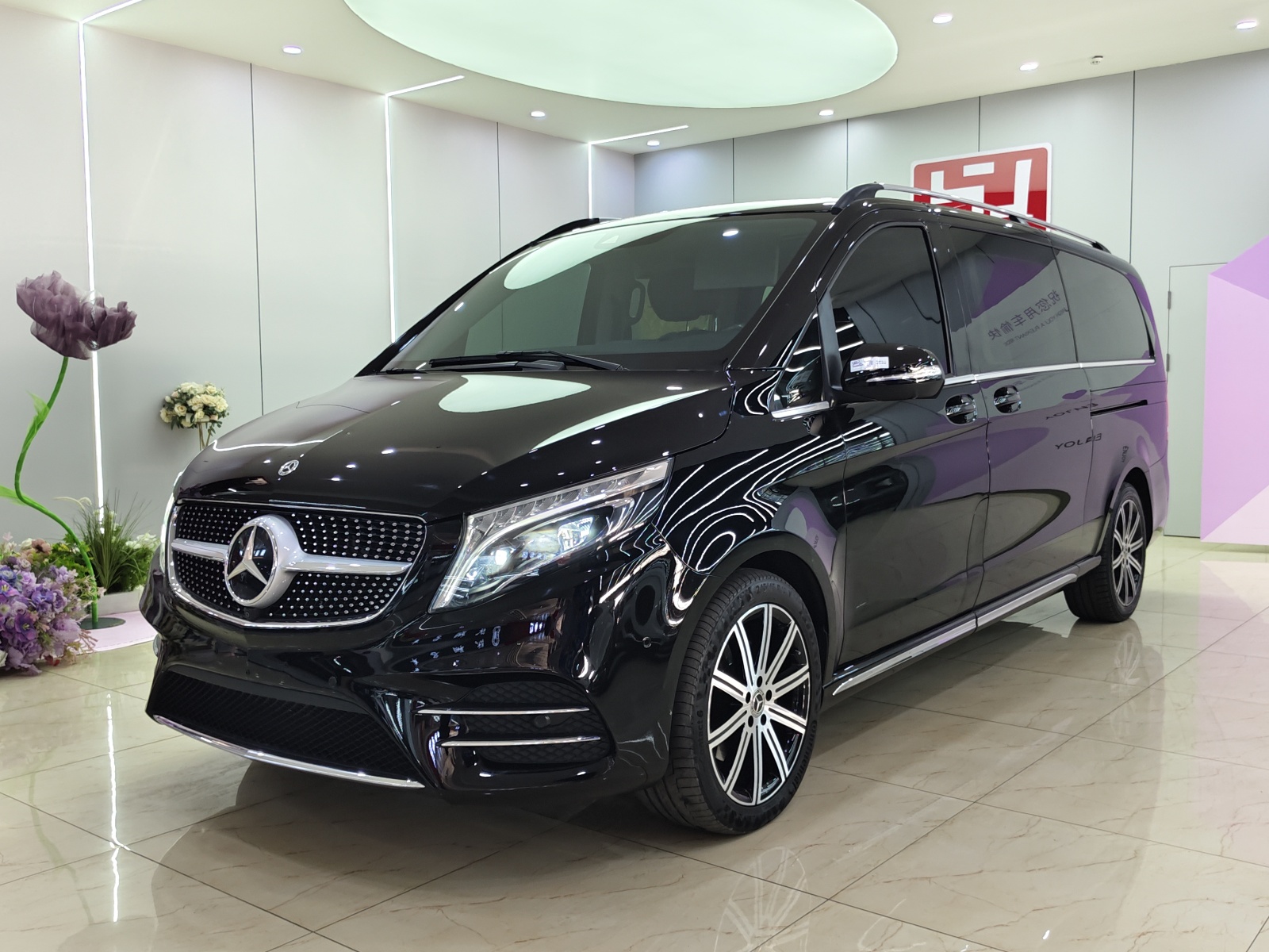 MY2021 Mercedes Benz V Class 260 L Long Wheelbase Luxury Version